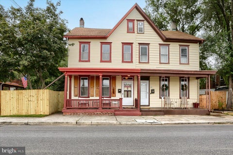 Photo of 249 Lincoln Street, CARLISLE, PA 17013 (MLS # PACB2058680)