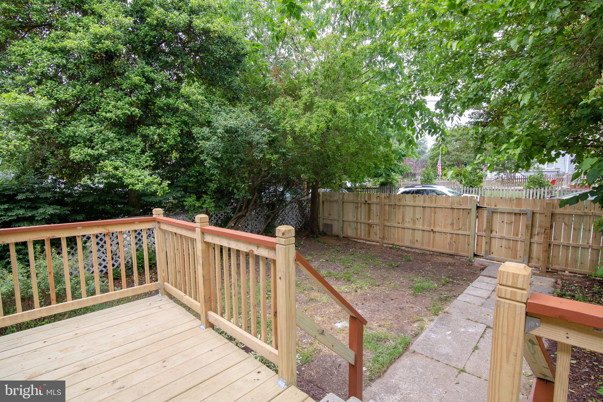 EASTPORT - Residential Lease