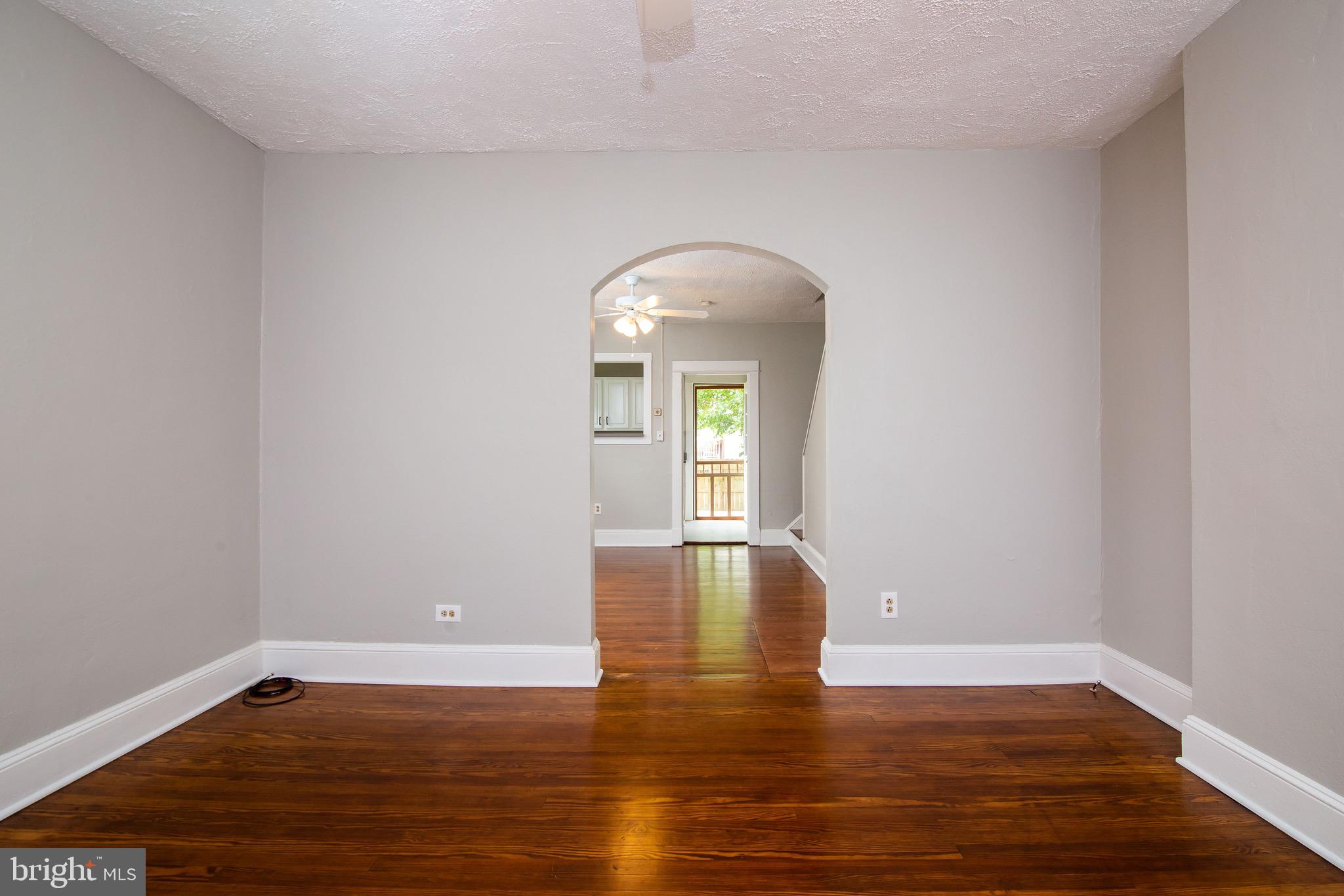 EASTPORT - Residential Lease