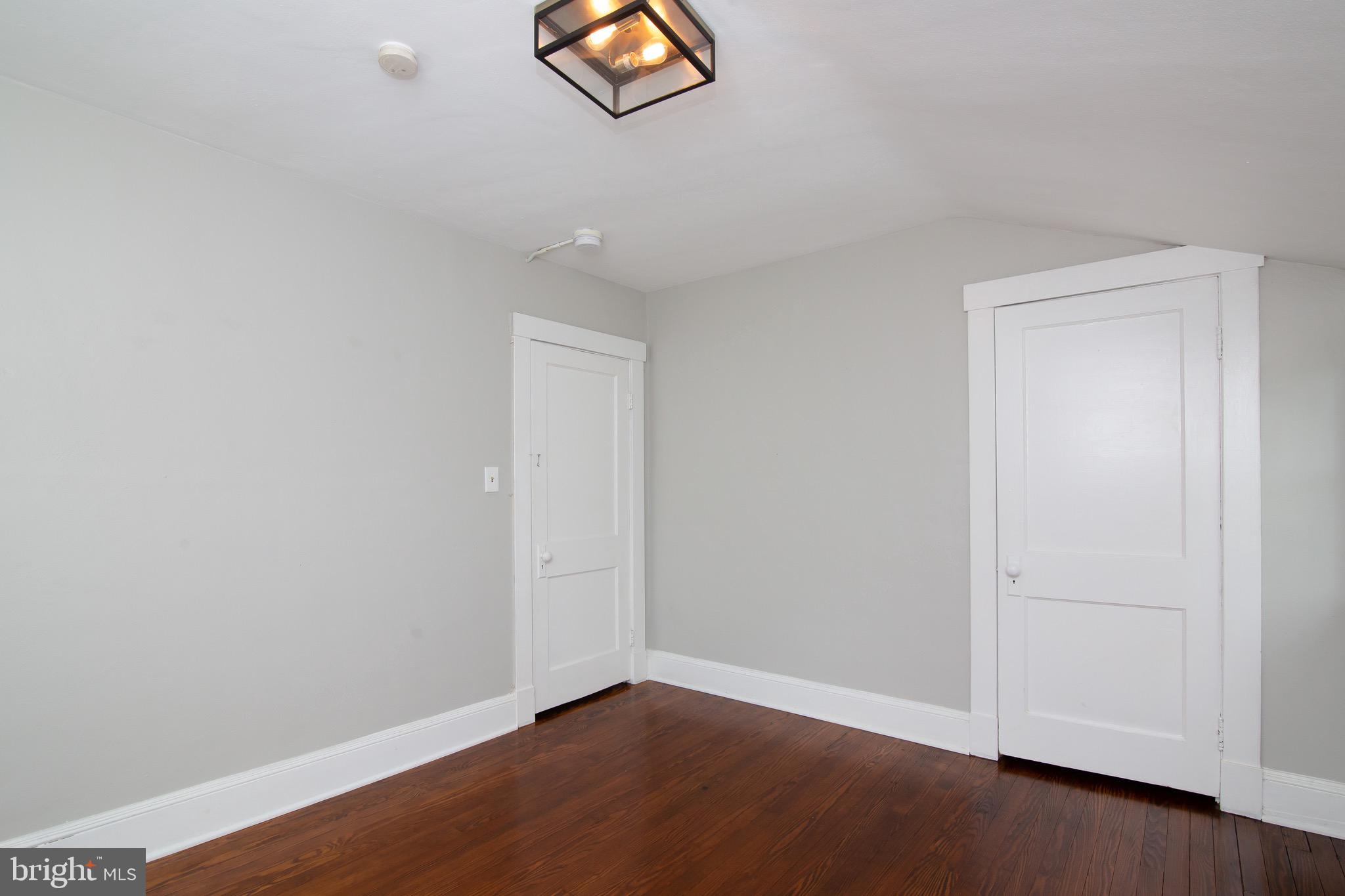 EASTPORT - Residential Lease