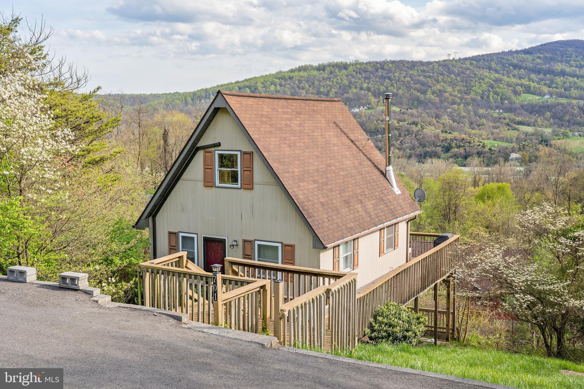 APPLE MT LAKE - Residential