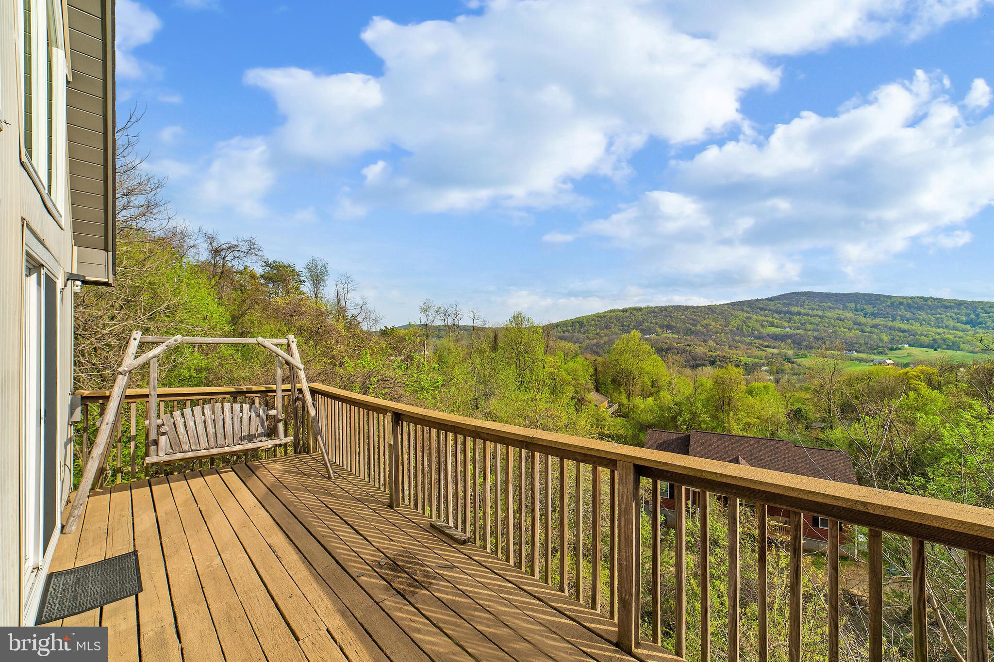 APPLE MT LAKE - Residential