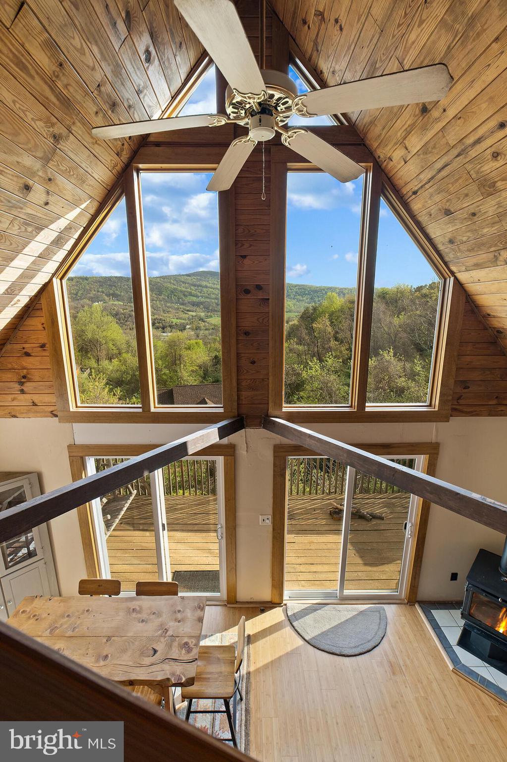 APPLE MT LAKE - Residential