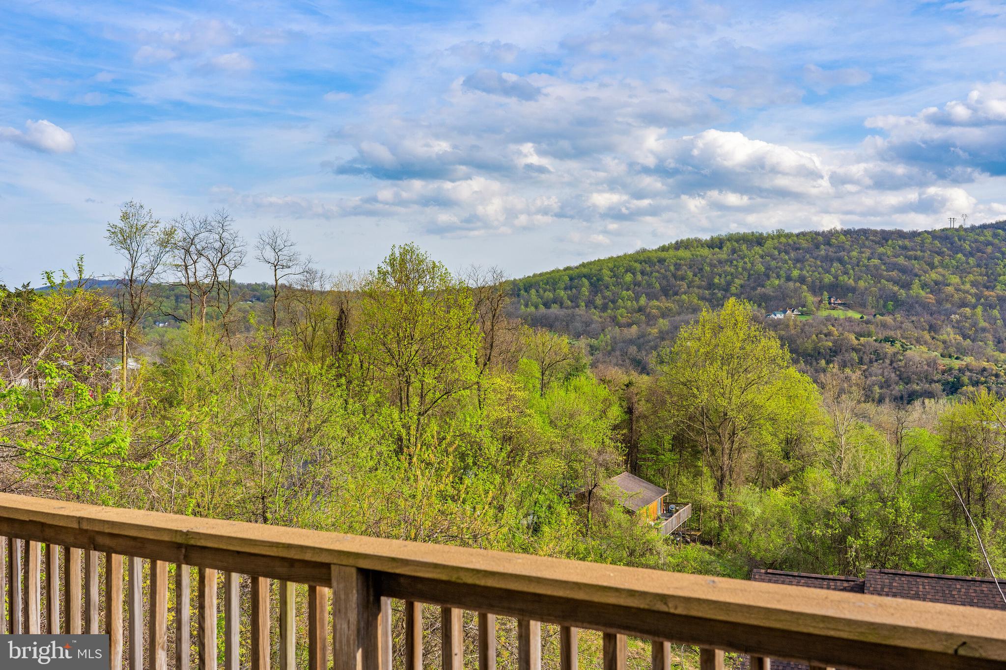 APPLE MT LAKE - Residential