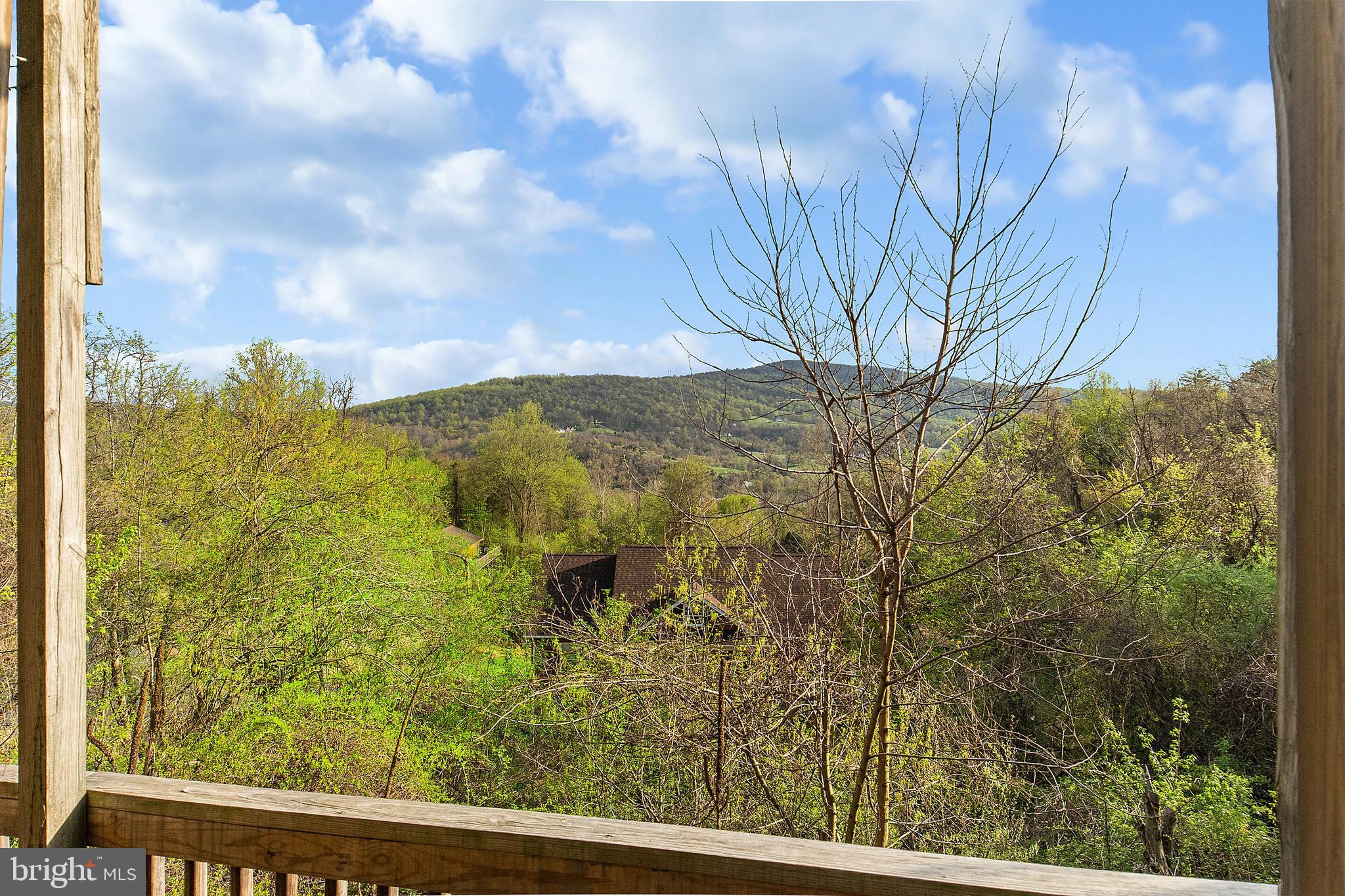 APPLE MT LAKE - Residential