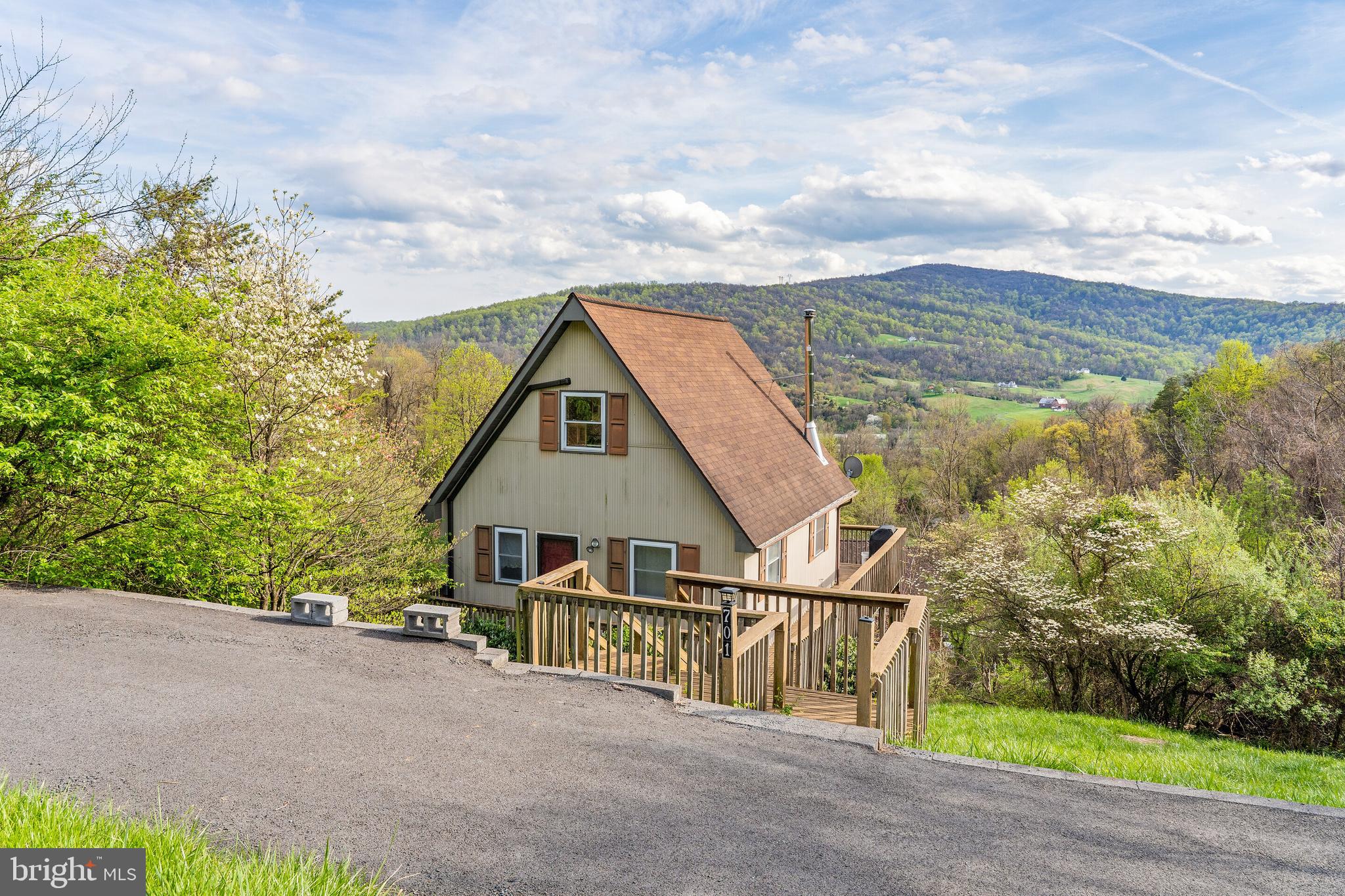 APPLE MT LAKE - Residential