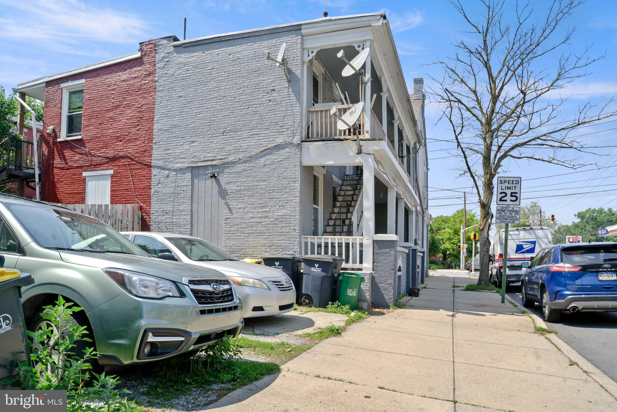 154 E LEMON STREET
