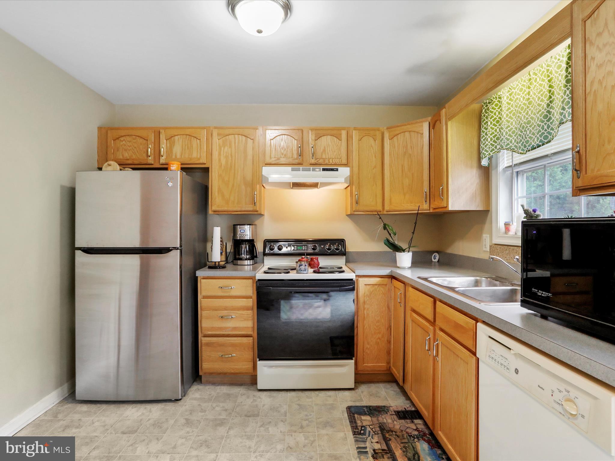 NOTTINGHAM MEADOWS - Residential