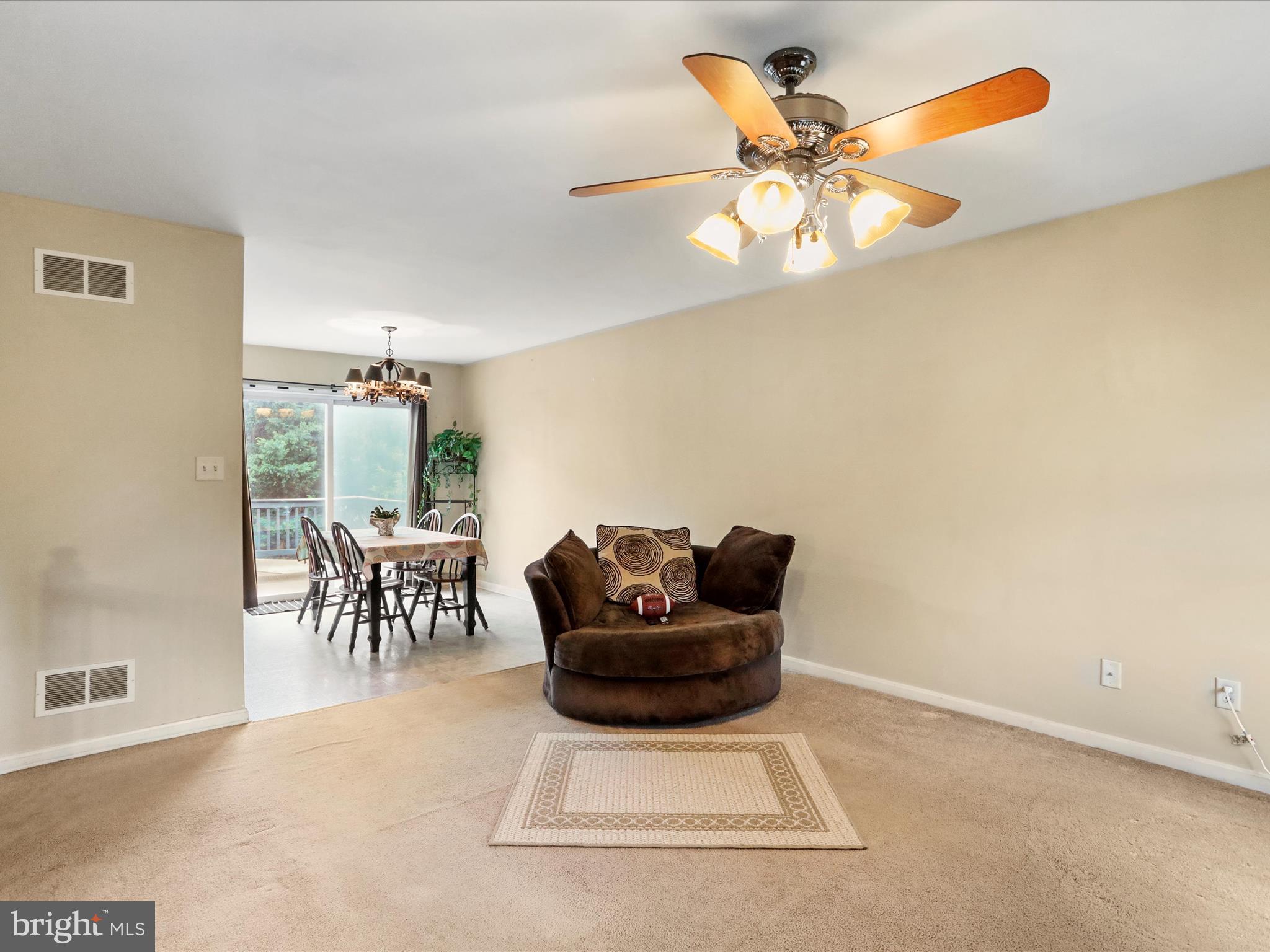 NOTTINGHAM MEADOWS - Residential