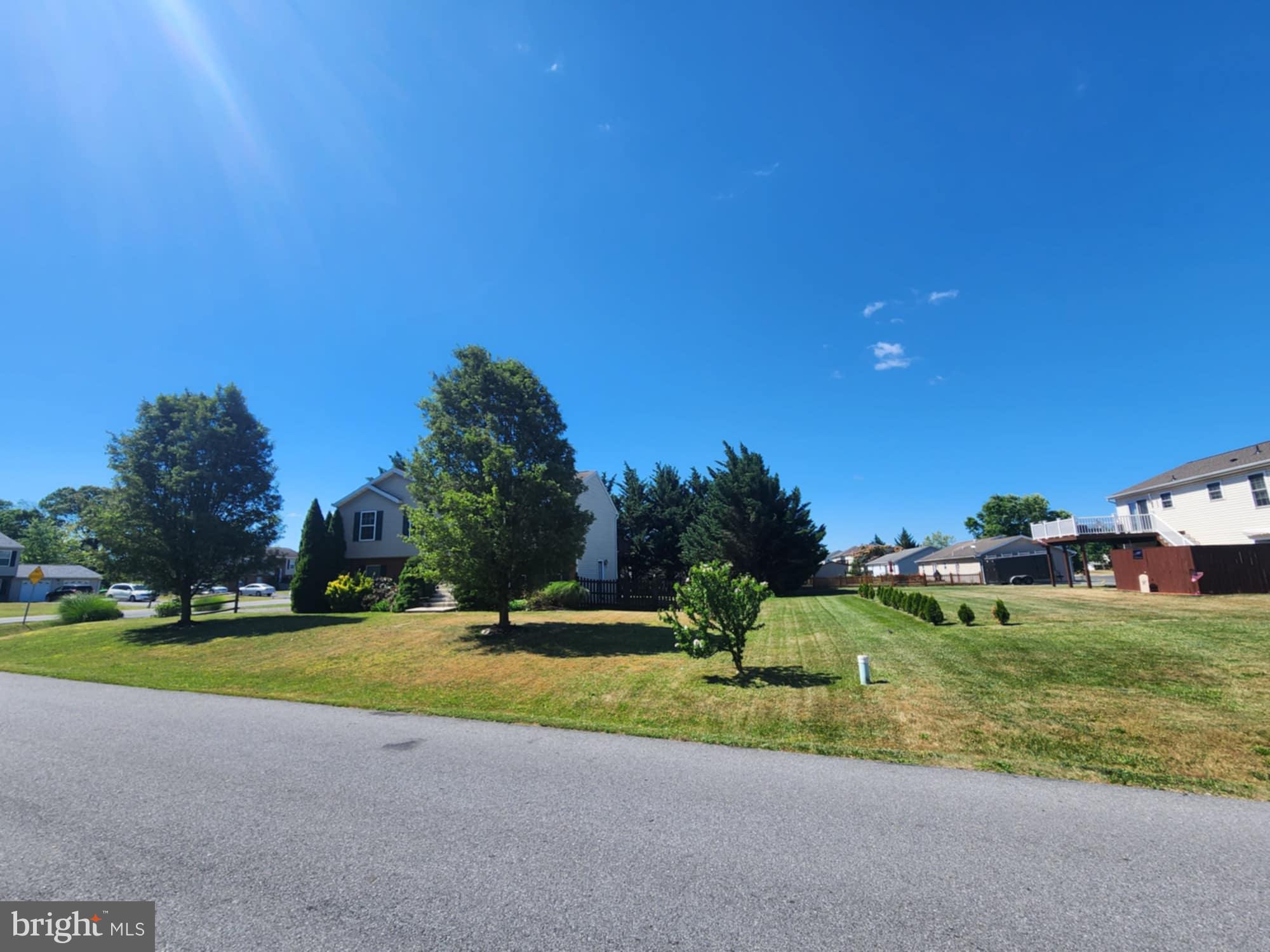 NOTTINGHAM MEADOWS - Residential