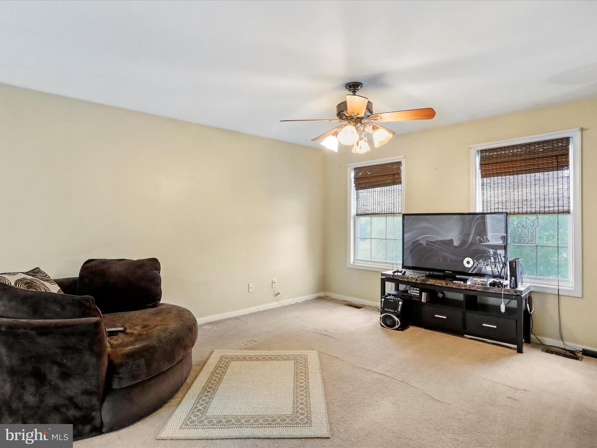 NOTTINGHAM MEADOWS - Residential