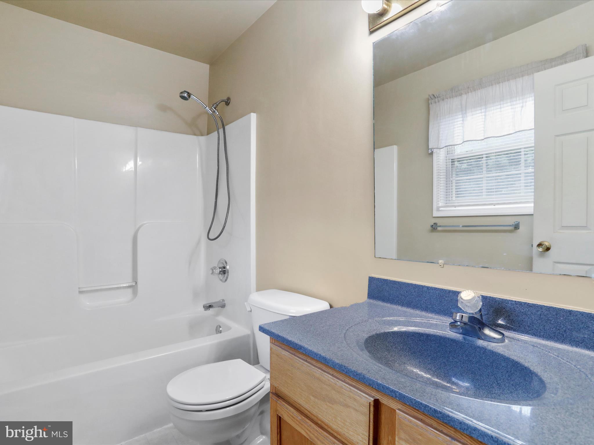 NOTTINGHAM MEADOWS - Residential