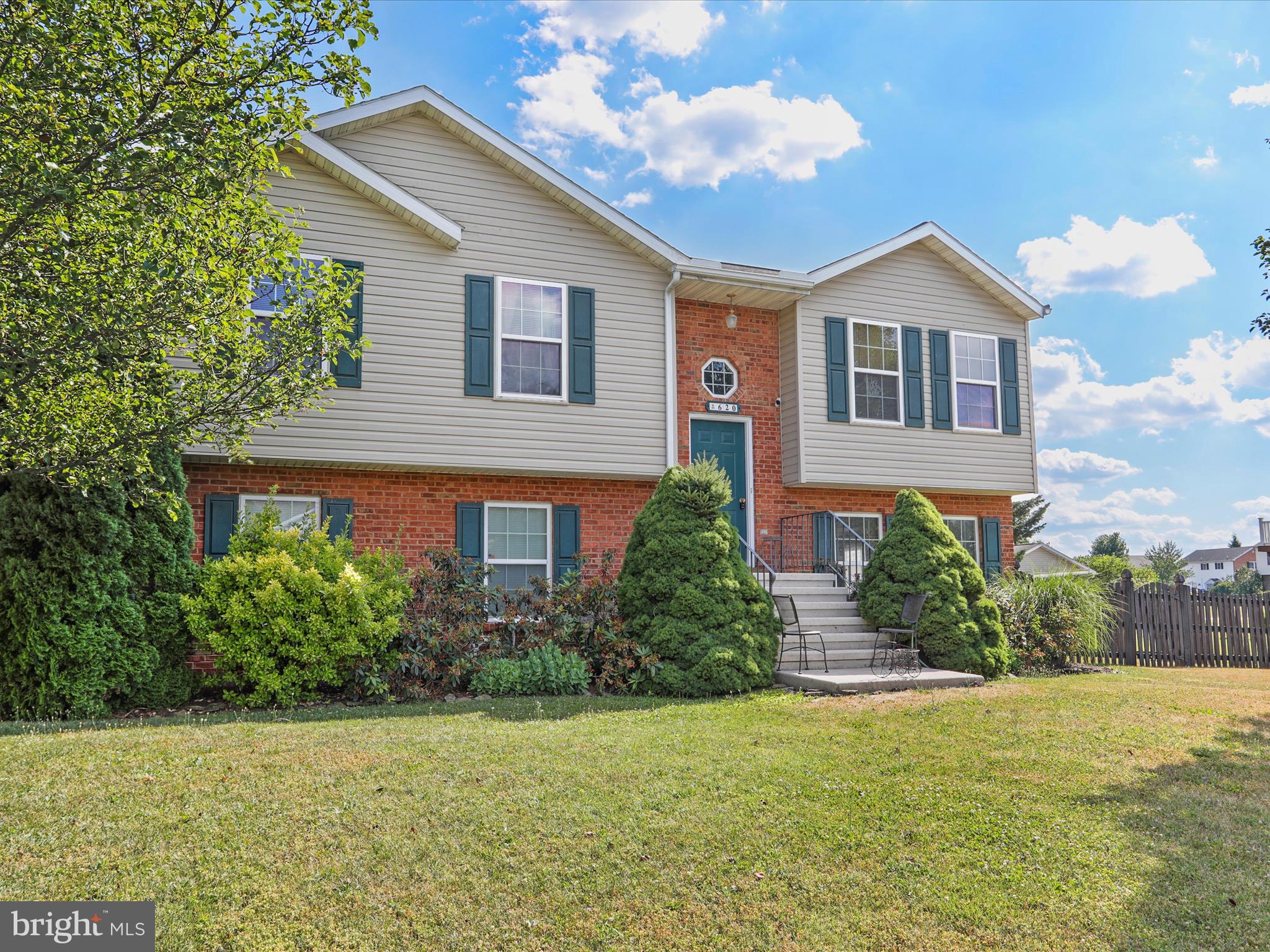 NOTTINGHAM MEADOWS - Residential