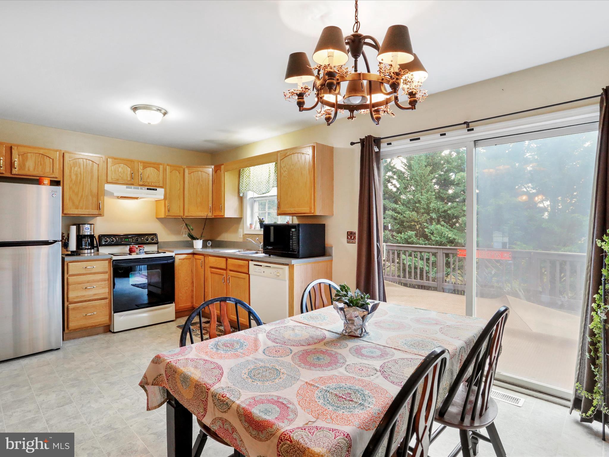 NOTTINGHAM MEADOWS - Residential