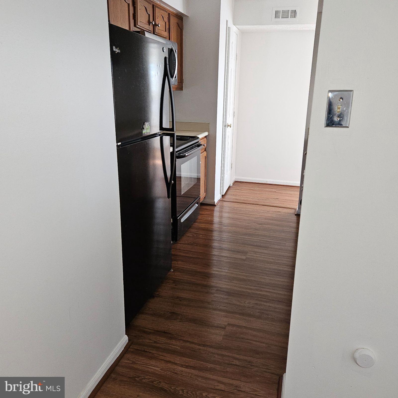 WOODRIDGE MANOR - Residential Lease