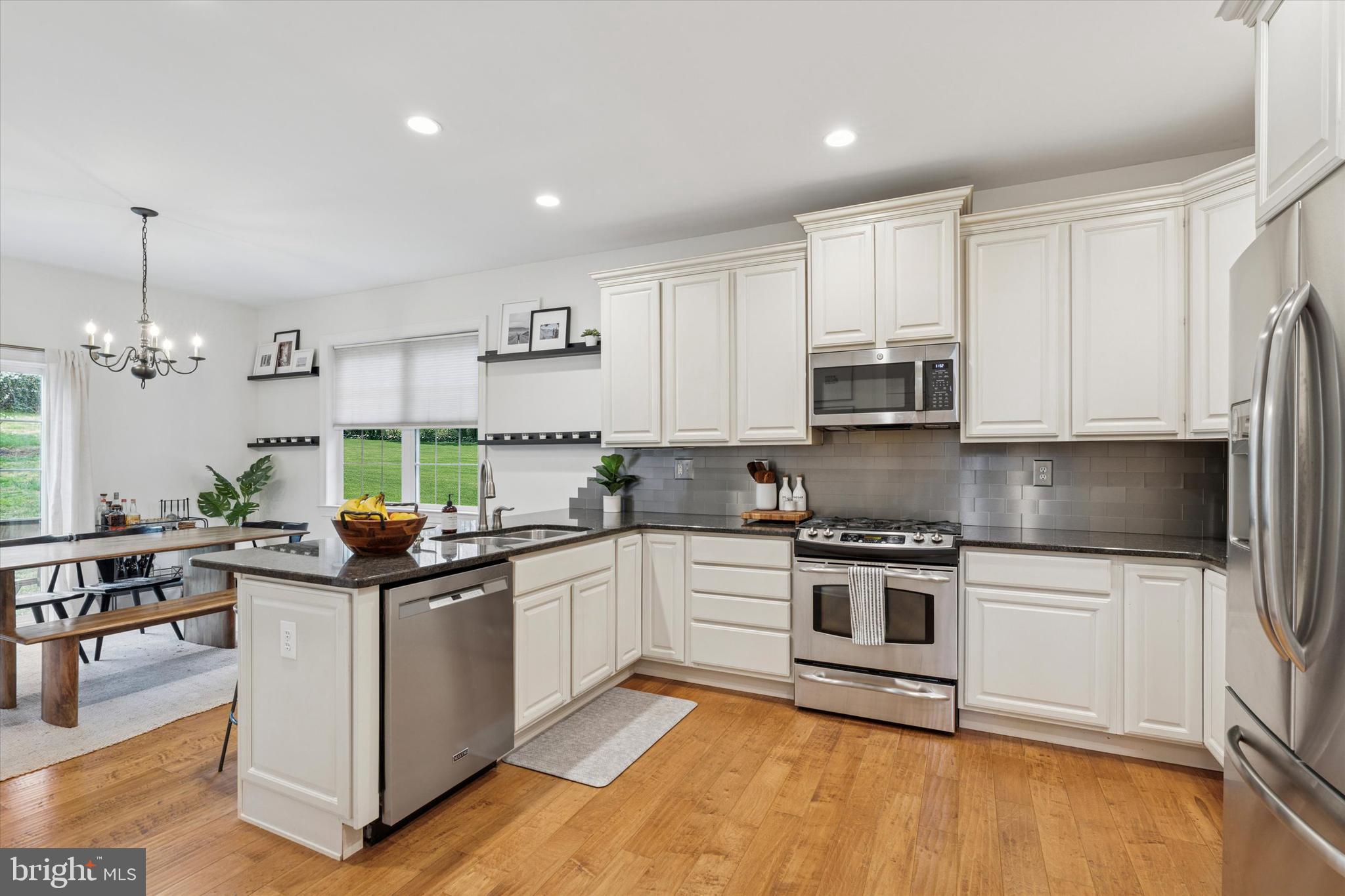 BELMONT HILLS - Residential