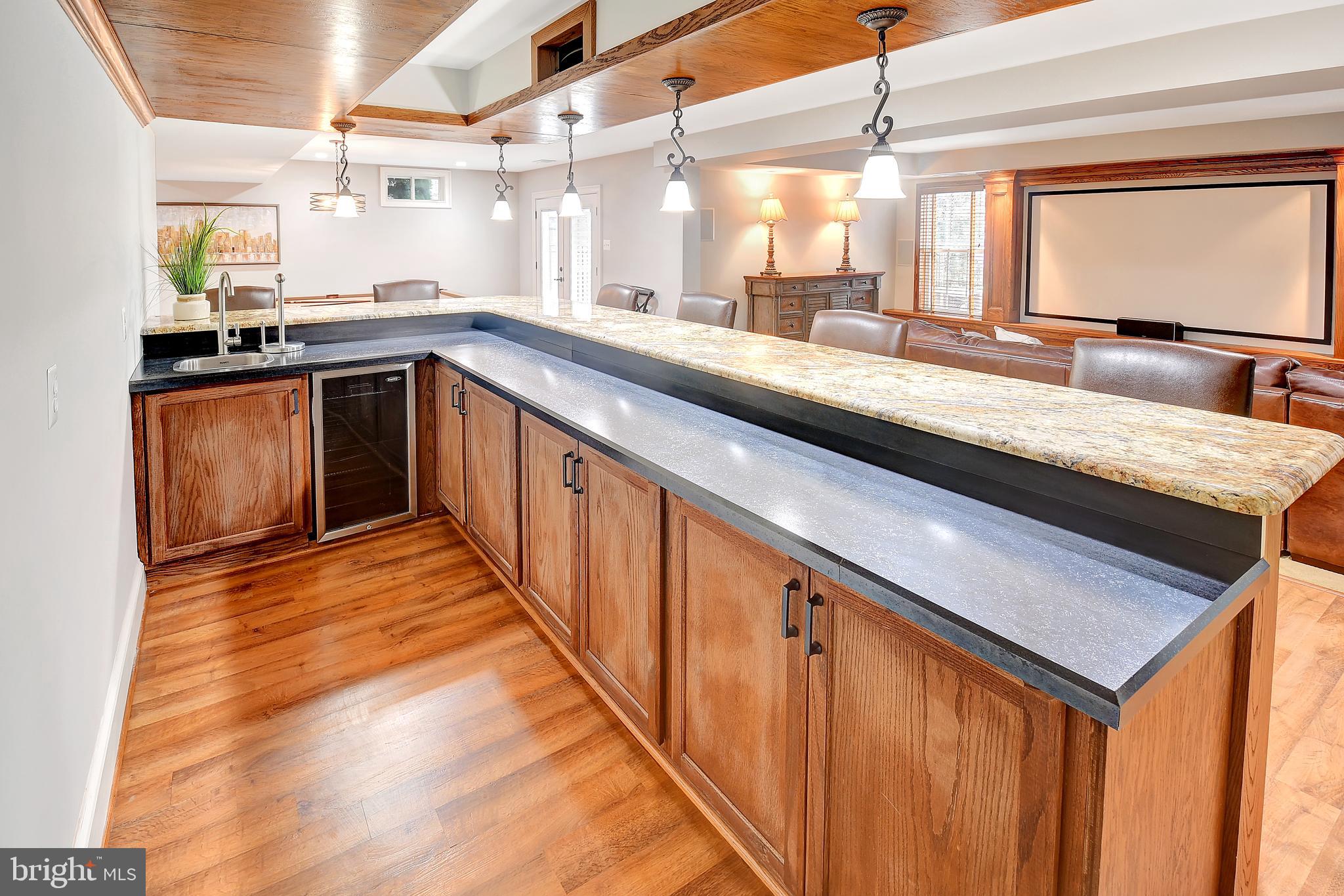 VILLAGES OF URBANA - Residential