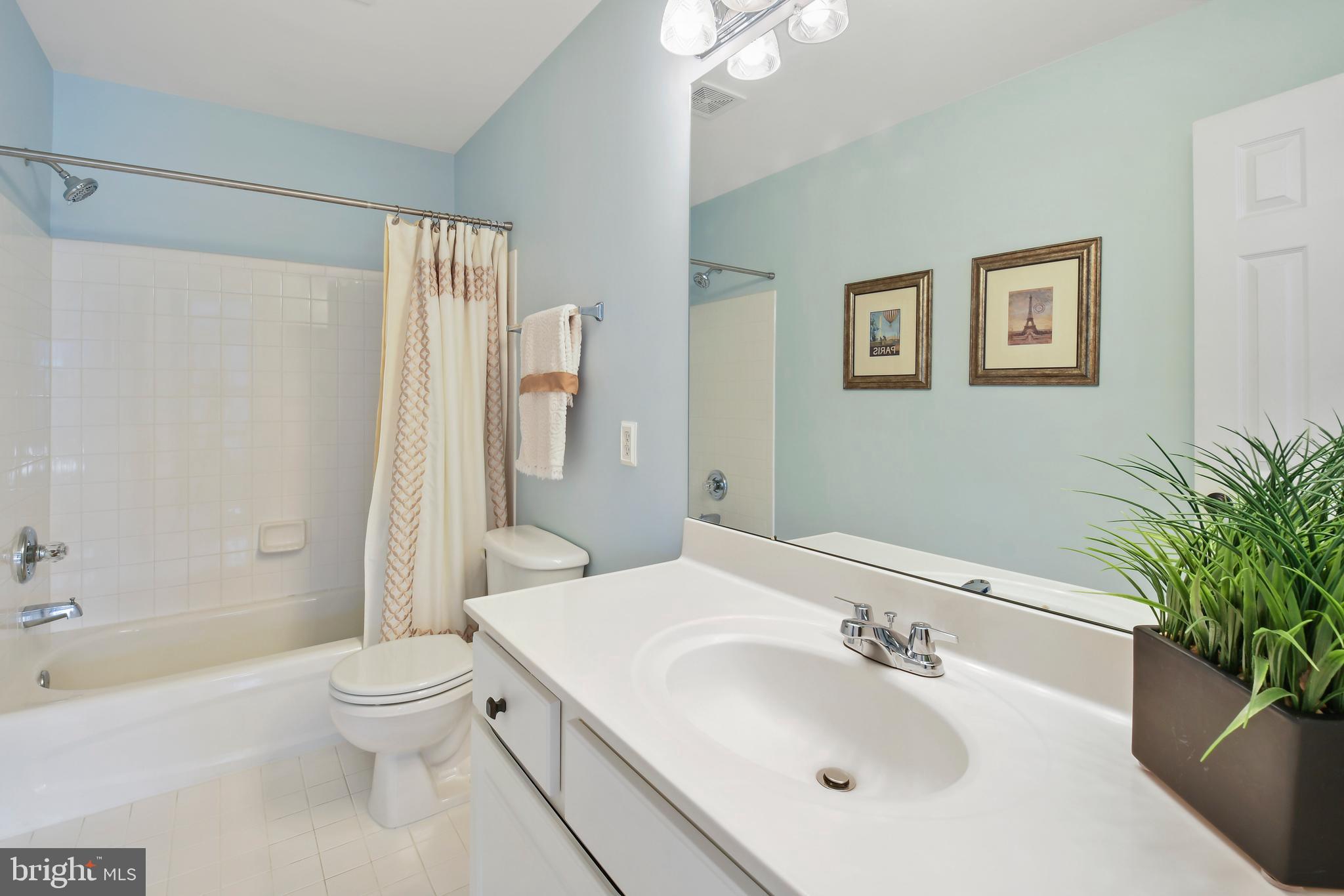 VILLAGES OF URBANA - Residential