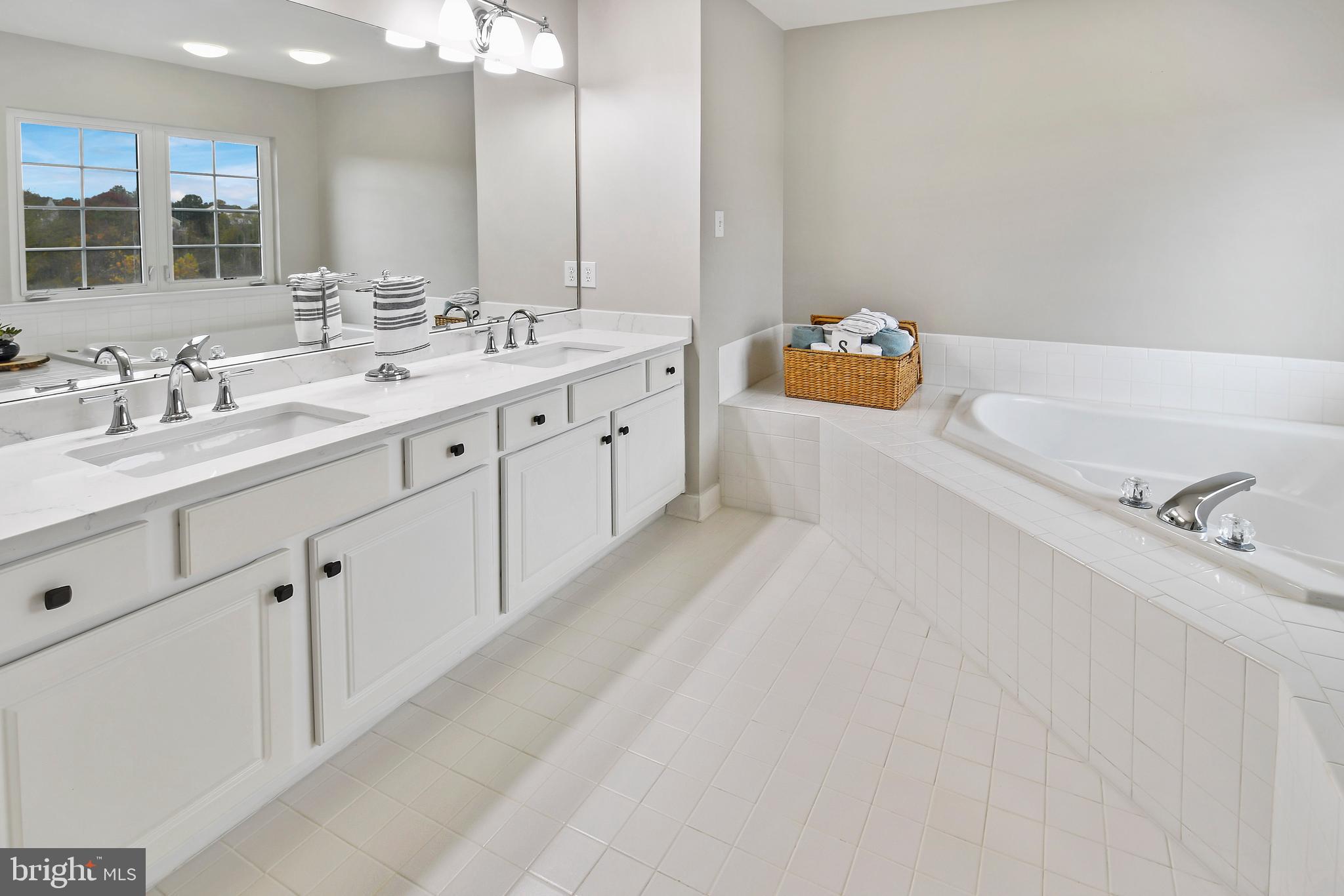 VILLAGES OF URBANA - Residential