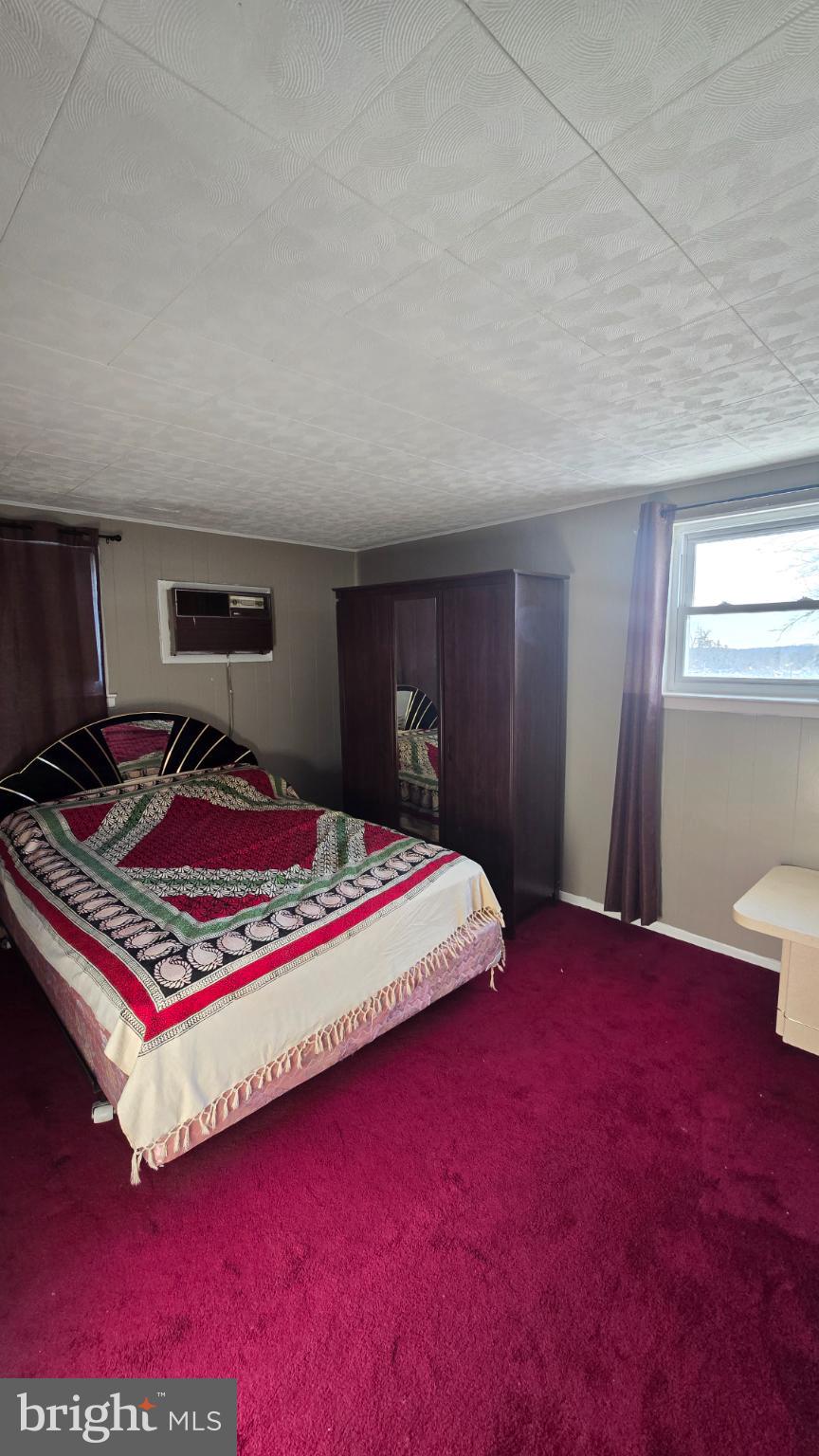 PINE VALLEY - Residential