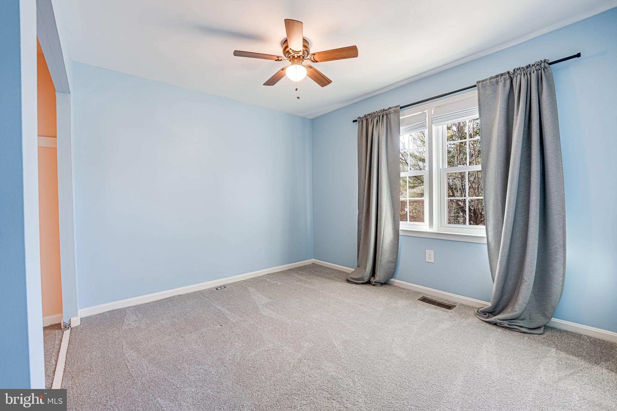 CROWNLEIGH - Residential