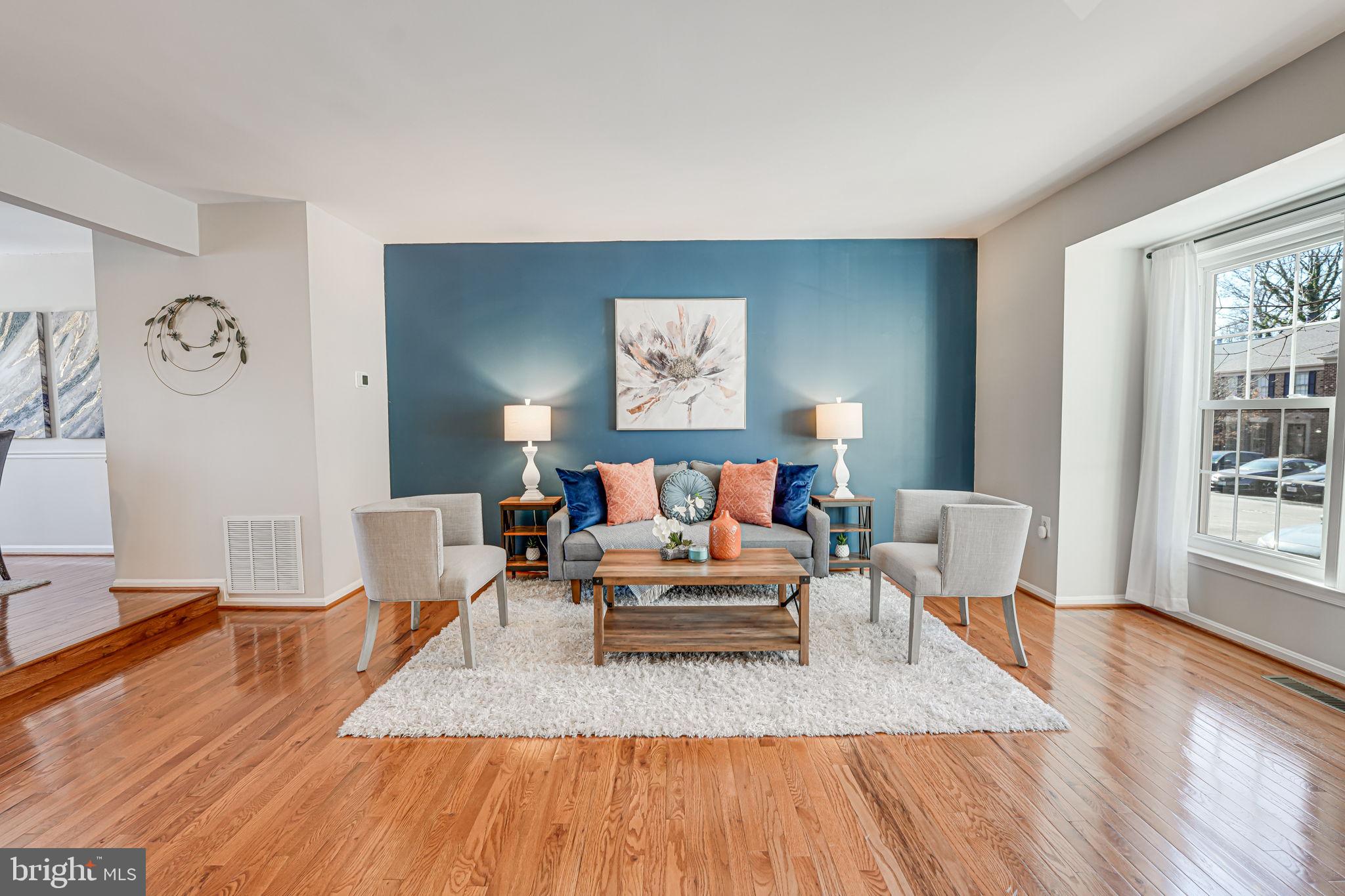 CROWNLEIGH - Residential