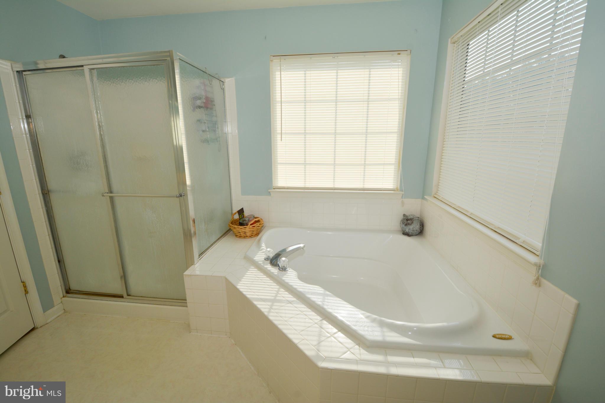 WAYSIDE VILLAGE - Residential