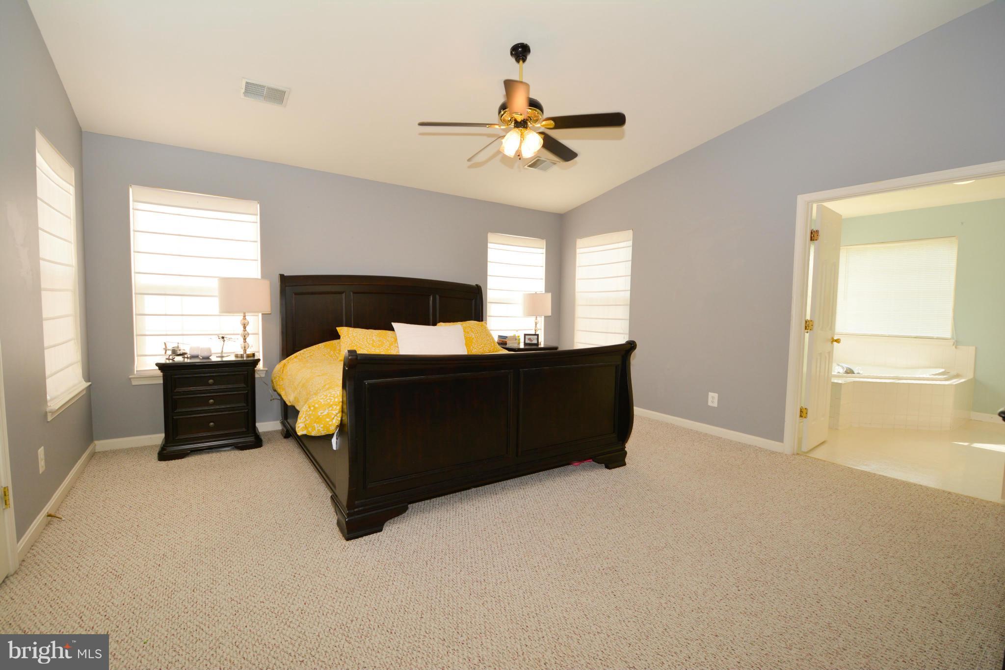 WAYSIDE VILLAGE - Residential