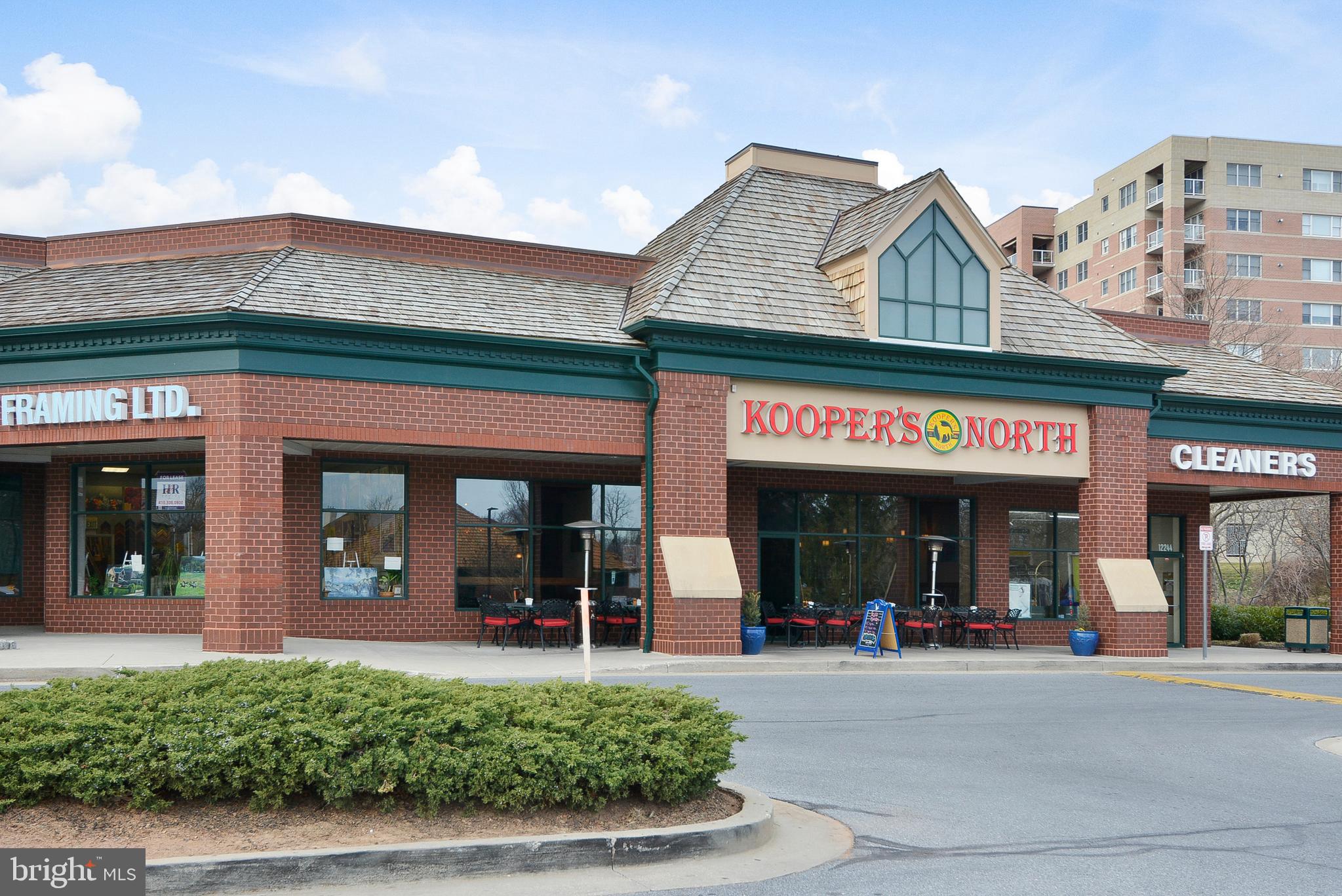 ROUNDWOOD RIDGE - Residential