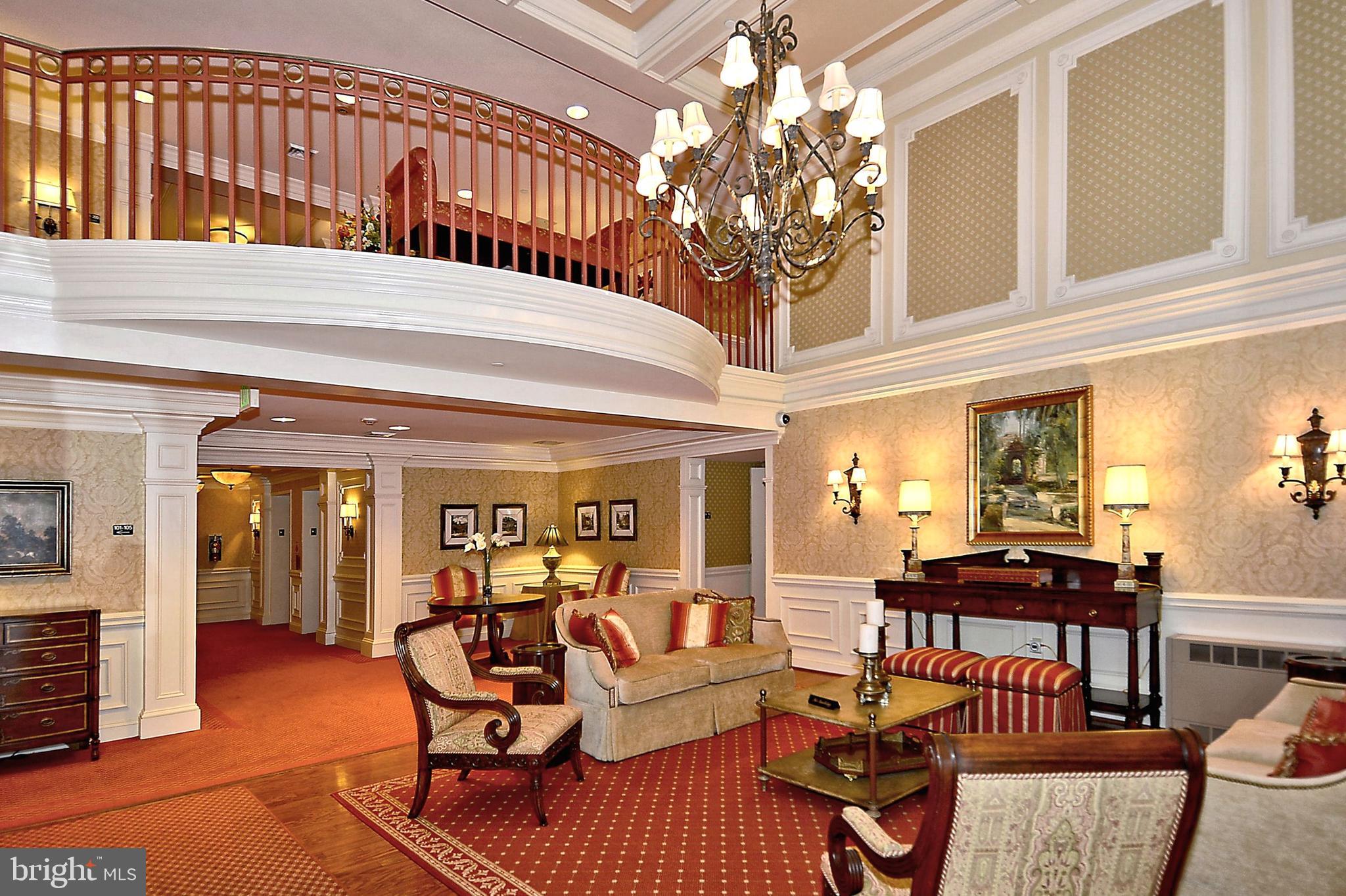 ROUNDWOOD RIDGE - Residential