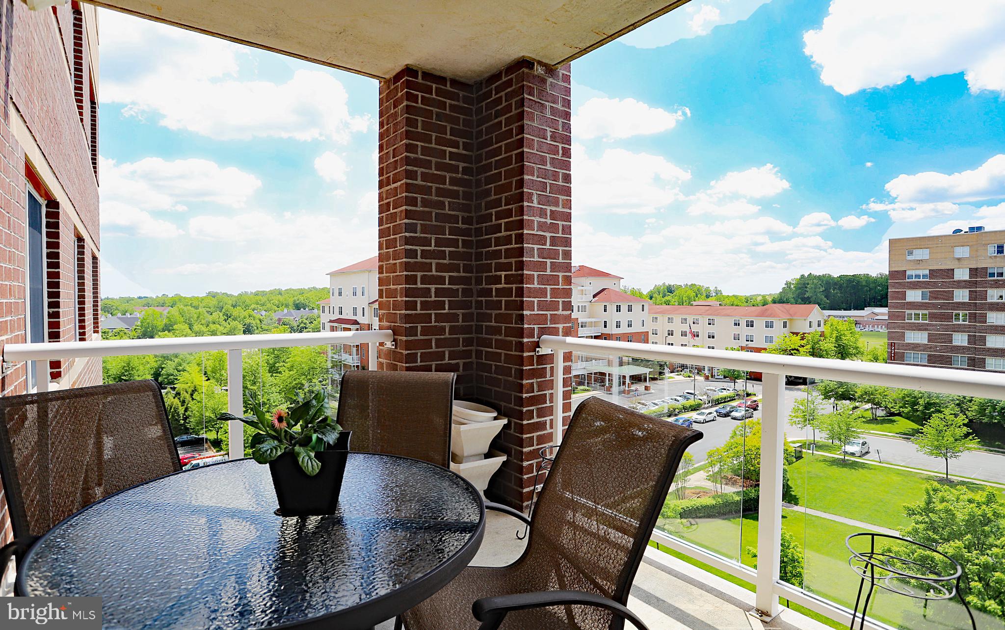 ROUNDWOOD RIDGE - Residential