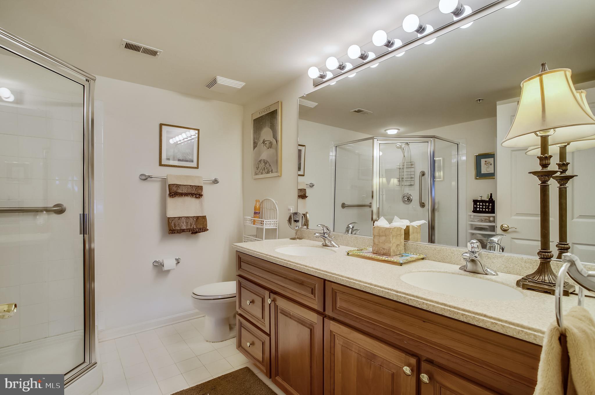 ROUNDWOOD RIDGE - Residential