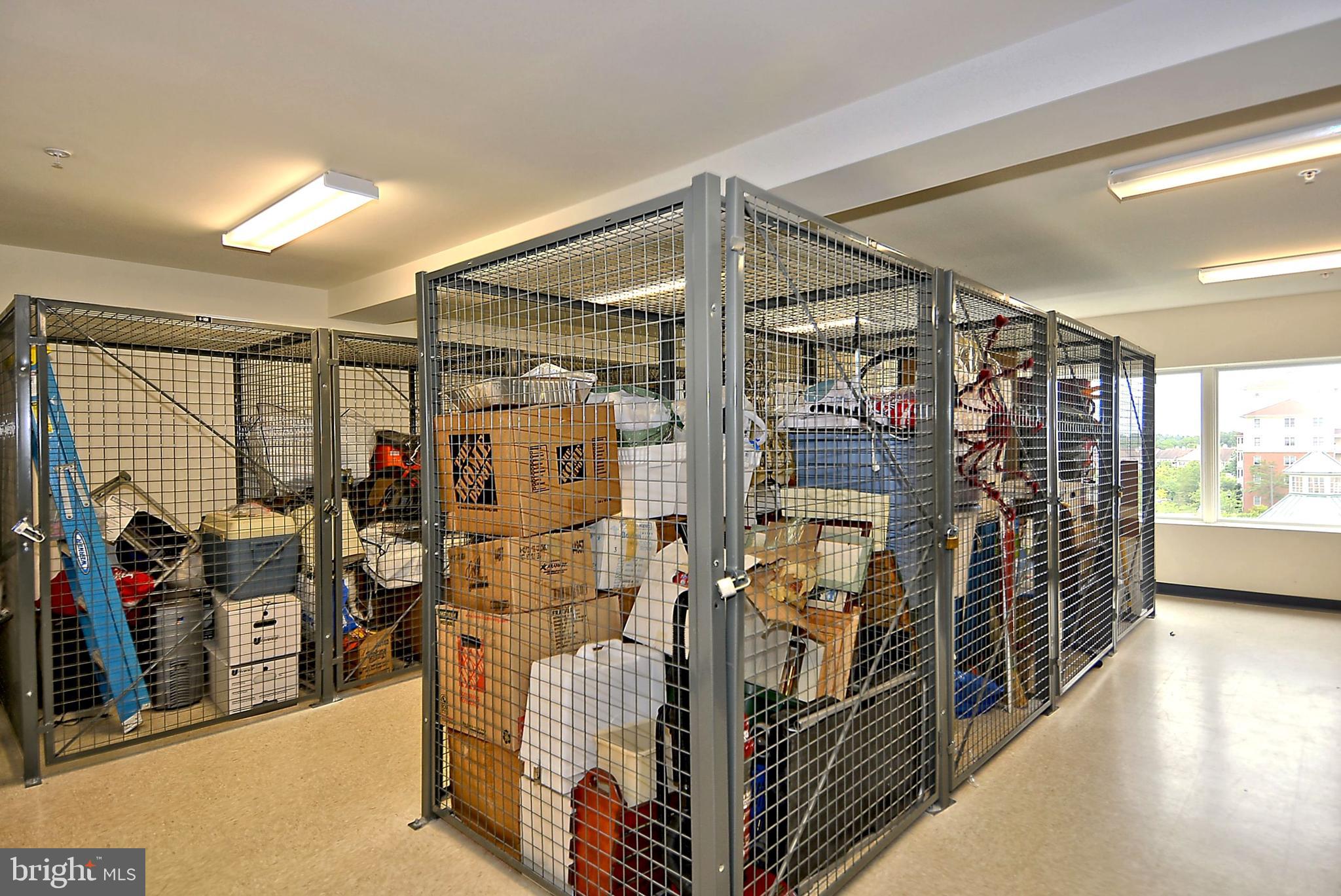 ROUNDWOOD RIDGE - Residential