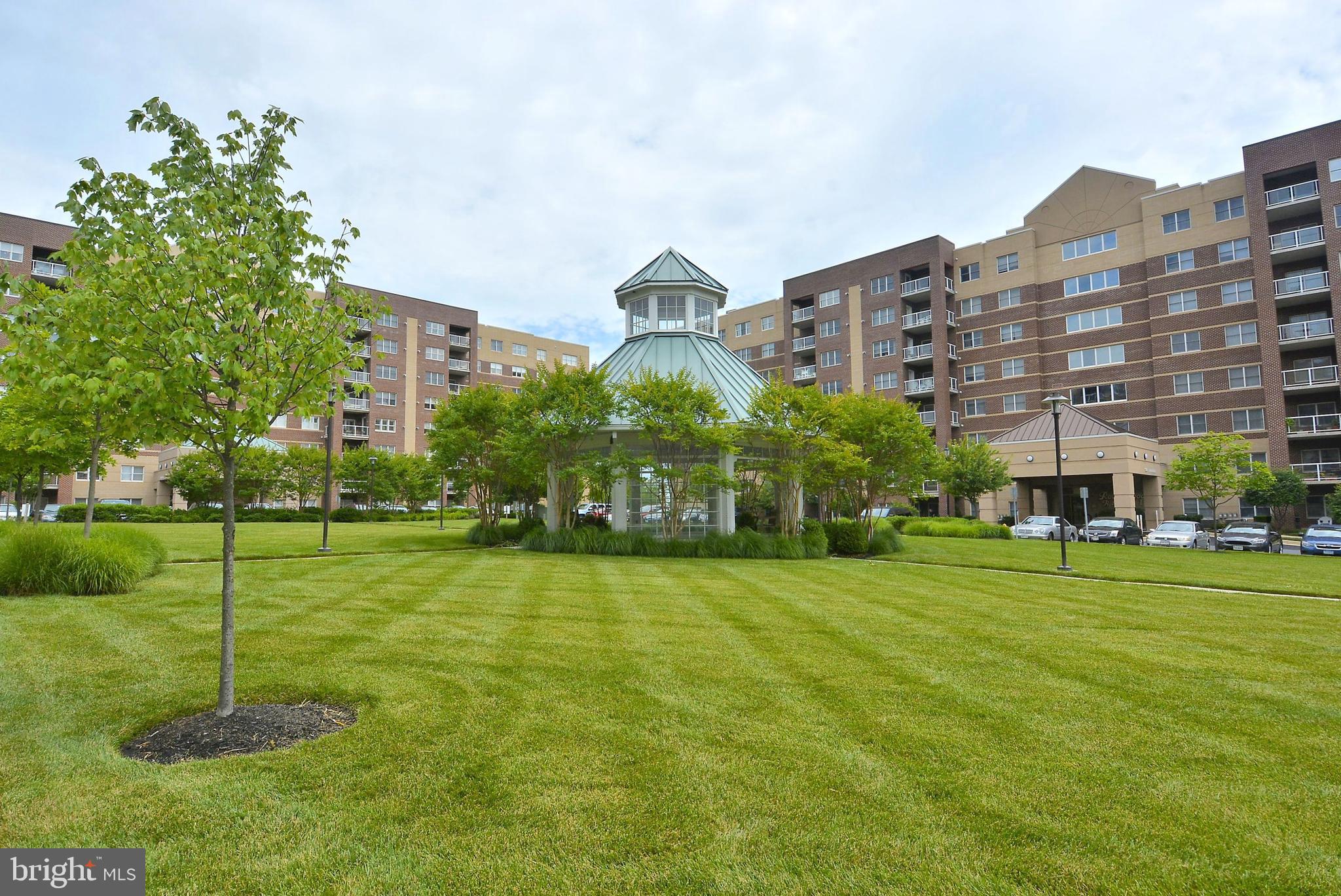 ROUNDWOOD RIDGE - Residential