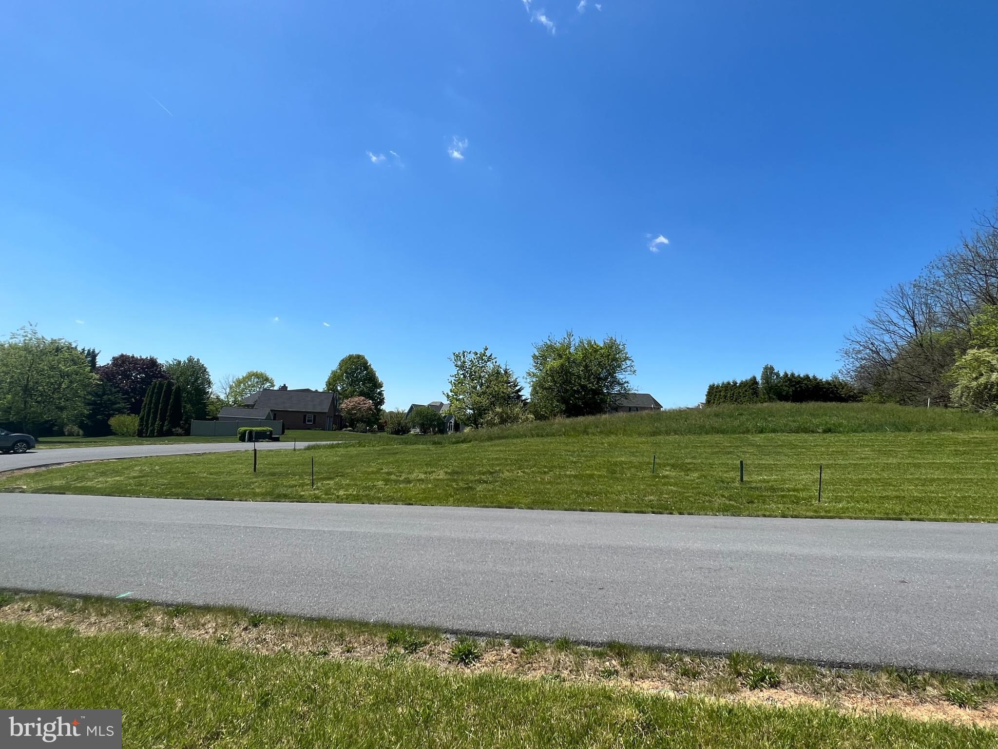 COUNTRY LANE ESTATES - Land