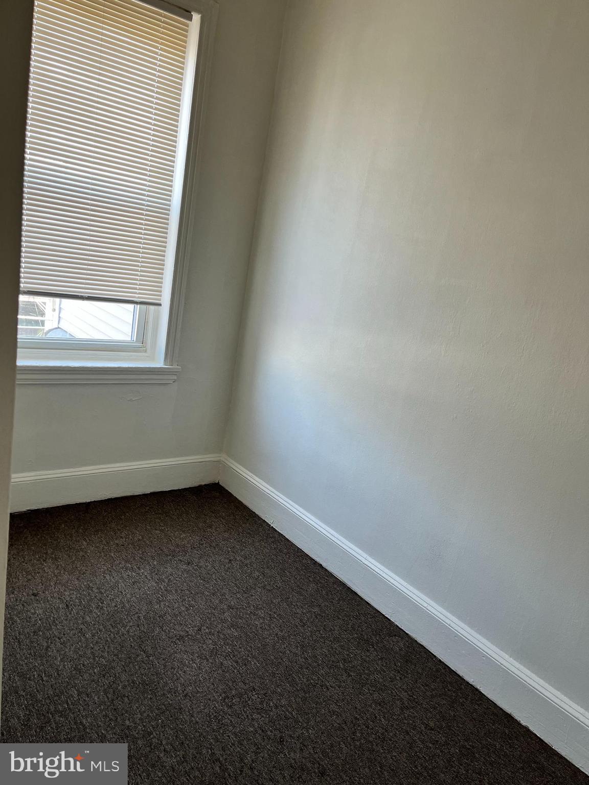 KENSINGTON - Residential Lease