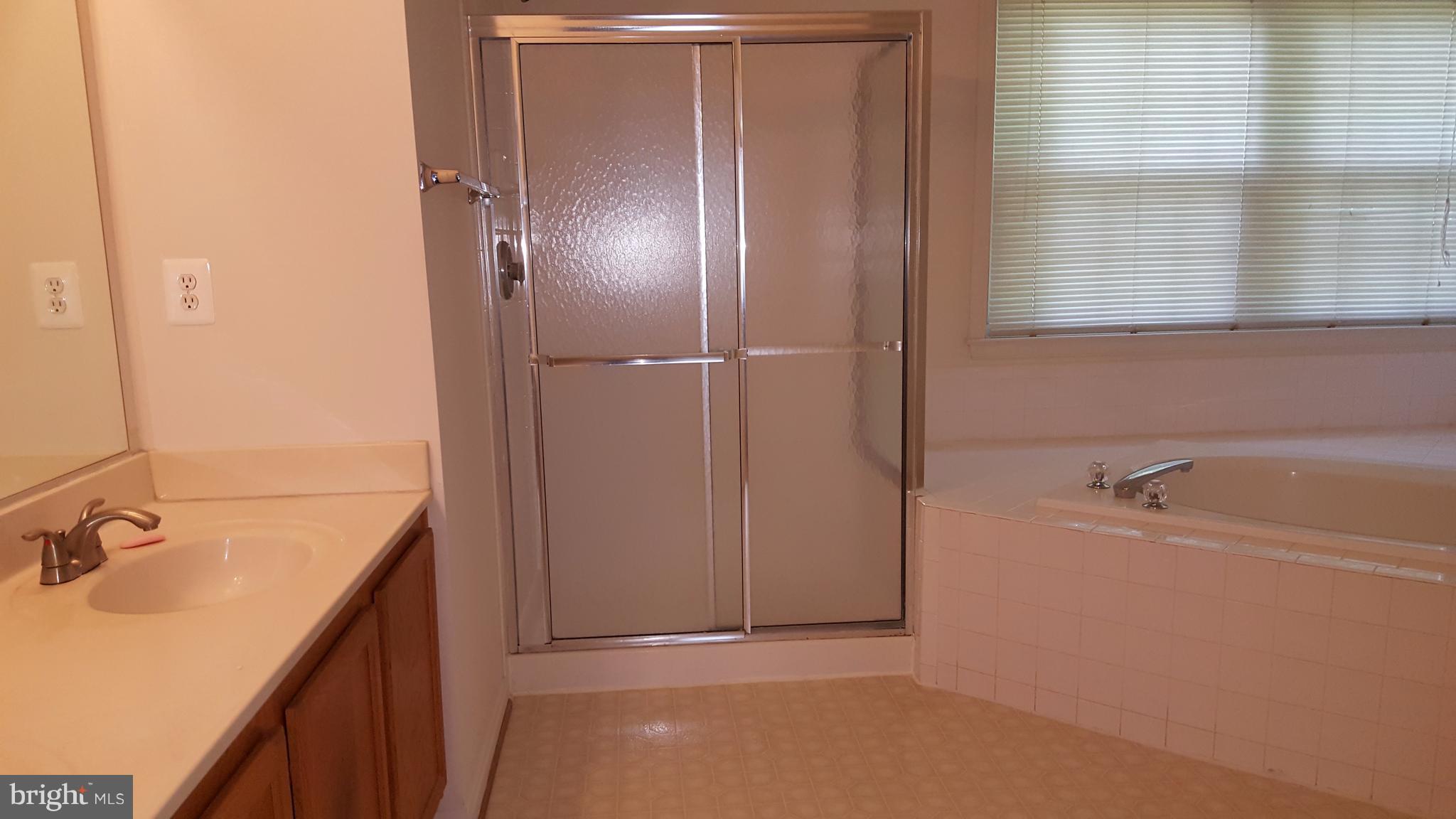 FOREST VISTA - Residential Lease