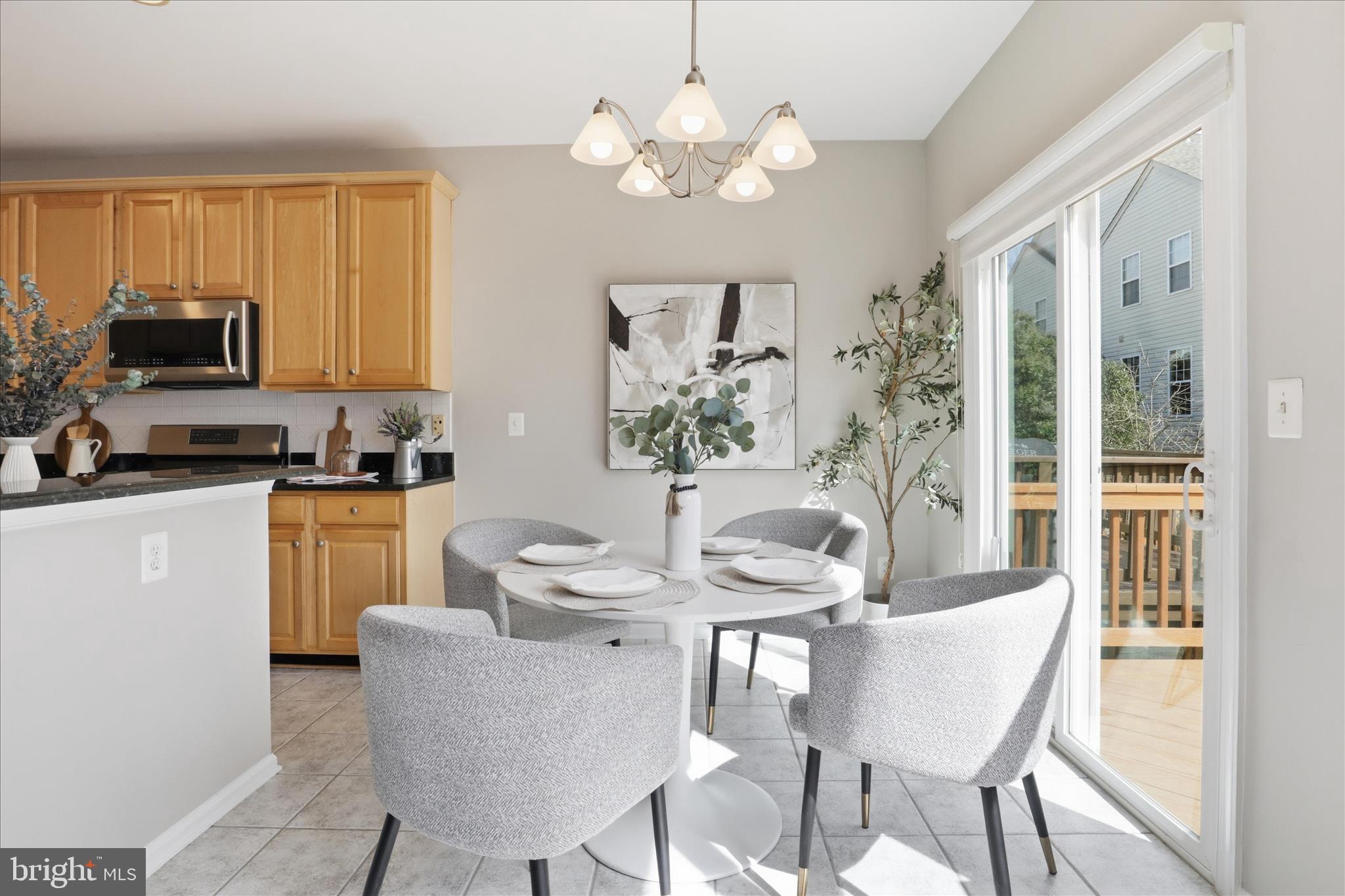 FAIR LAKES COURT - Residential