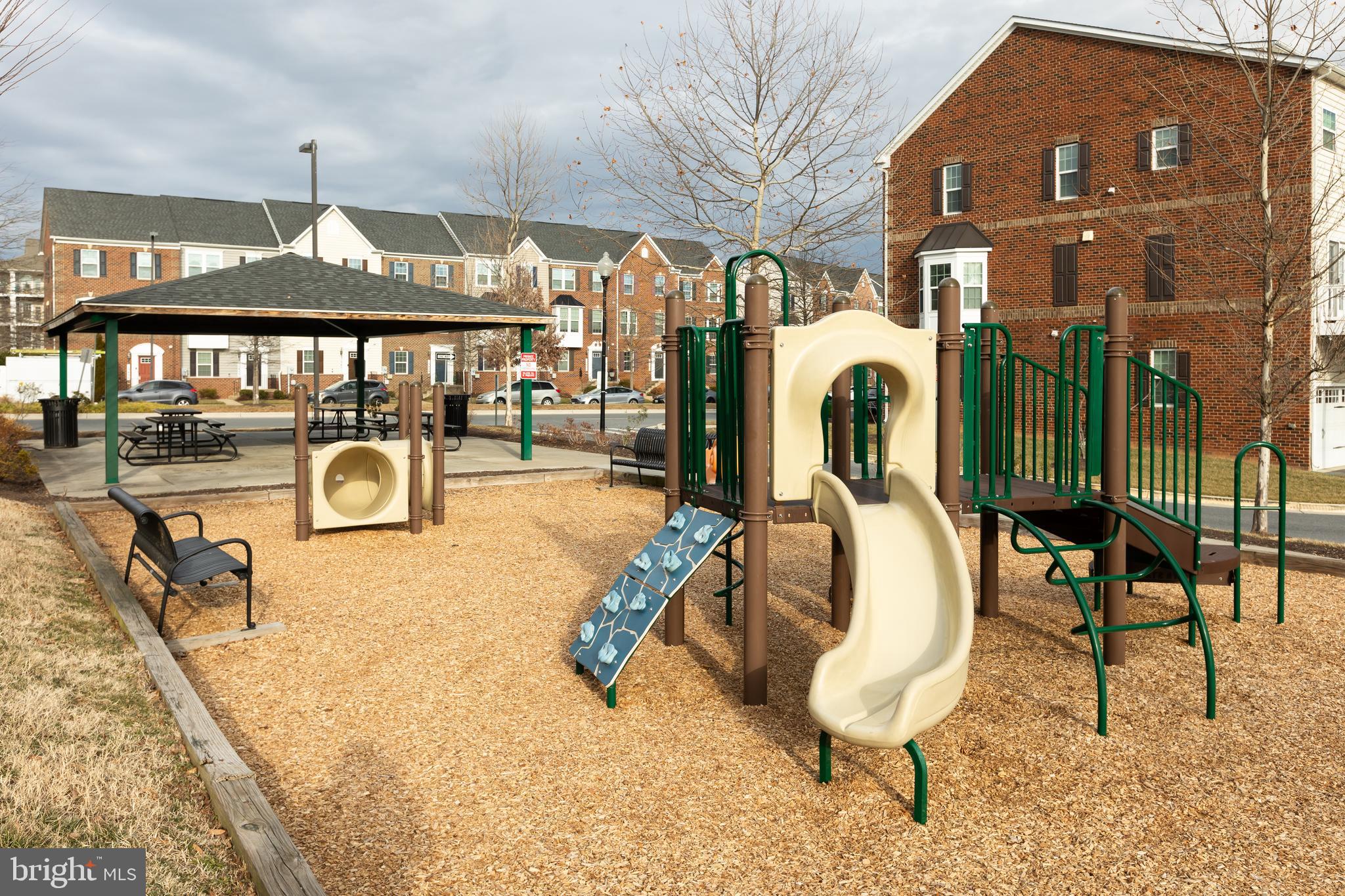 BUCKINGHAM STATION - Residential