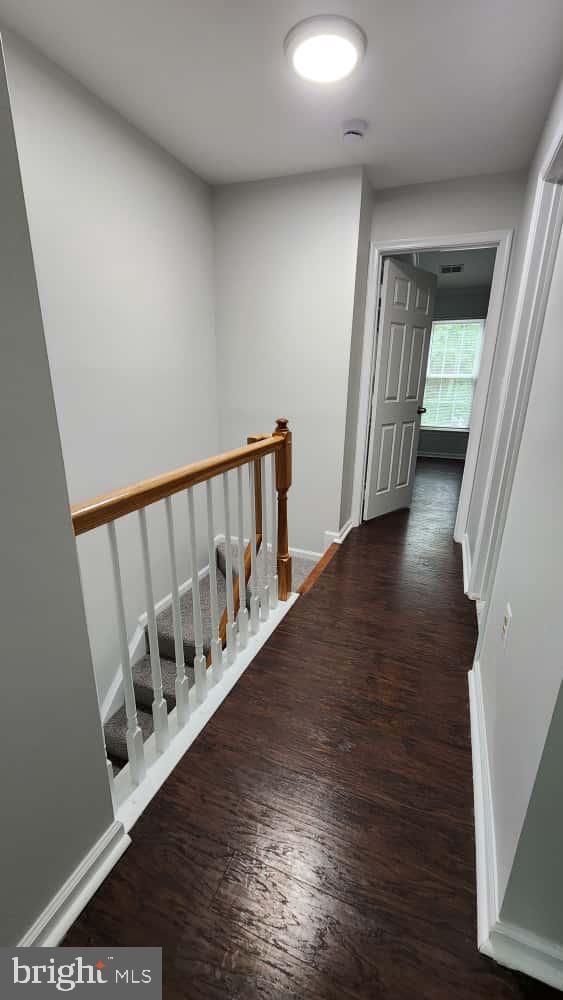 CROFTON VILLAGE - Residential Lease