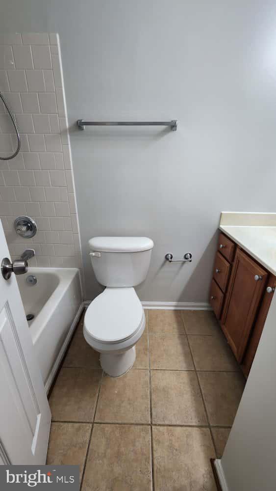 CROFTON VILLAGE - Residential Lease