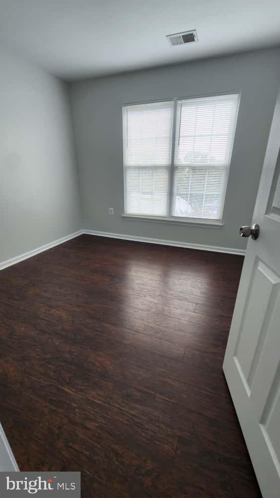 CROFTON VILLAGE - Residential Lease