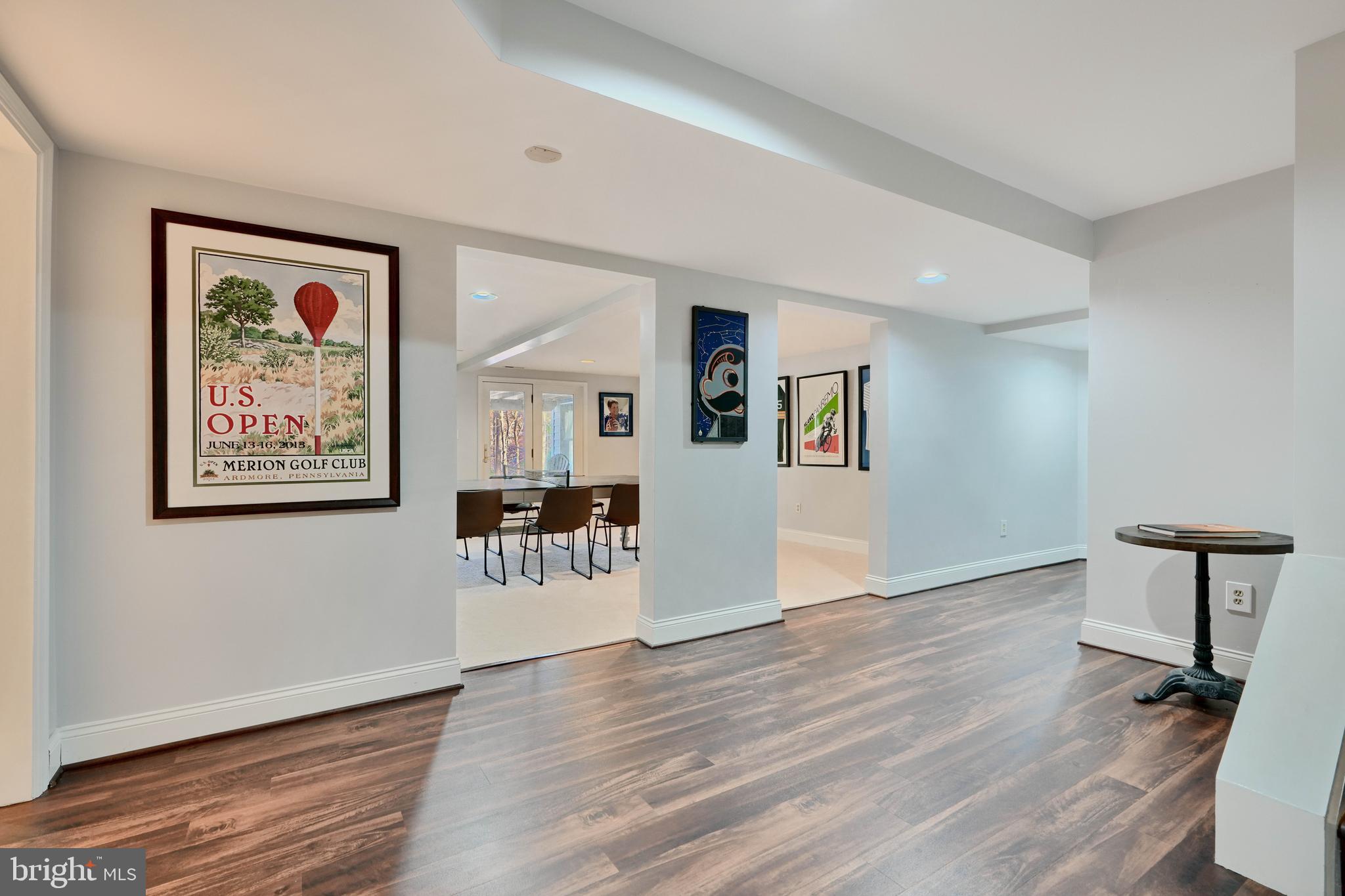 TWELVE HILLS - Residential