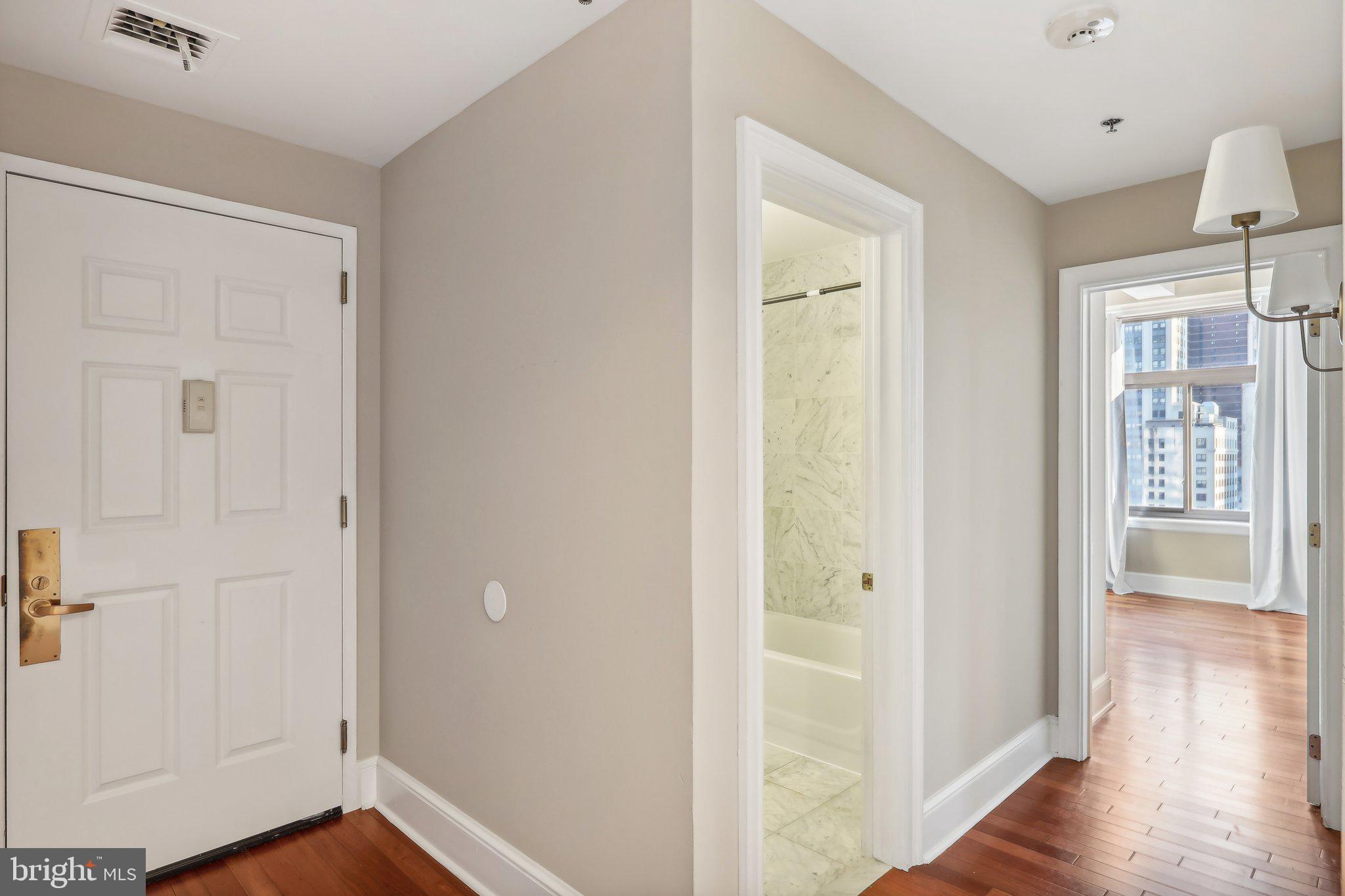 1500 CHESTNUT STREET 14A