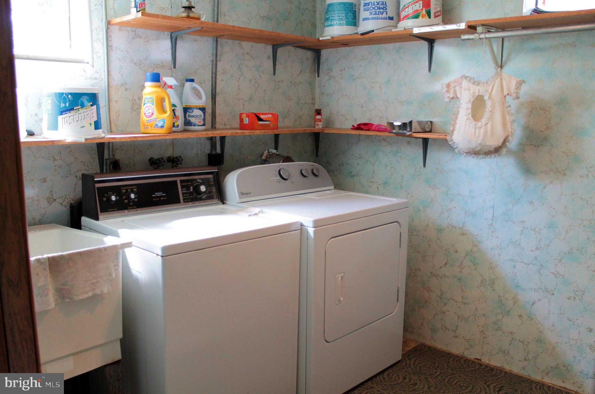 GREENBERRY HILLS - Residential