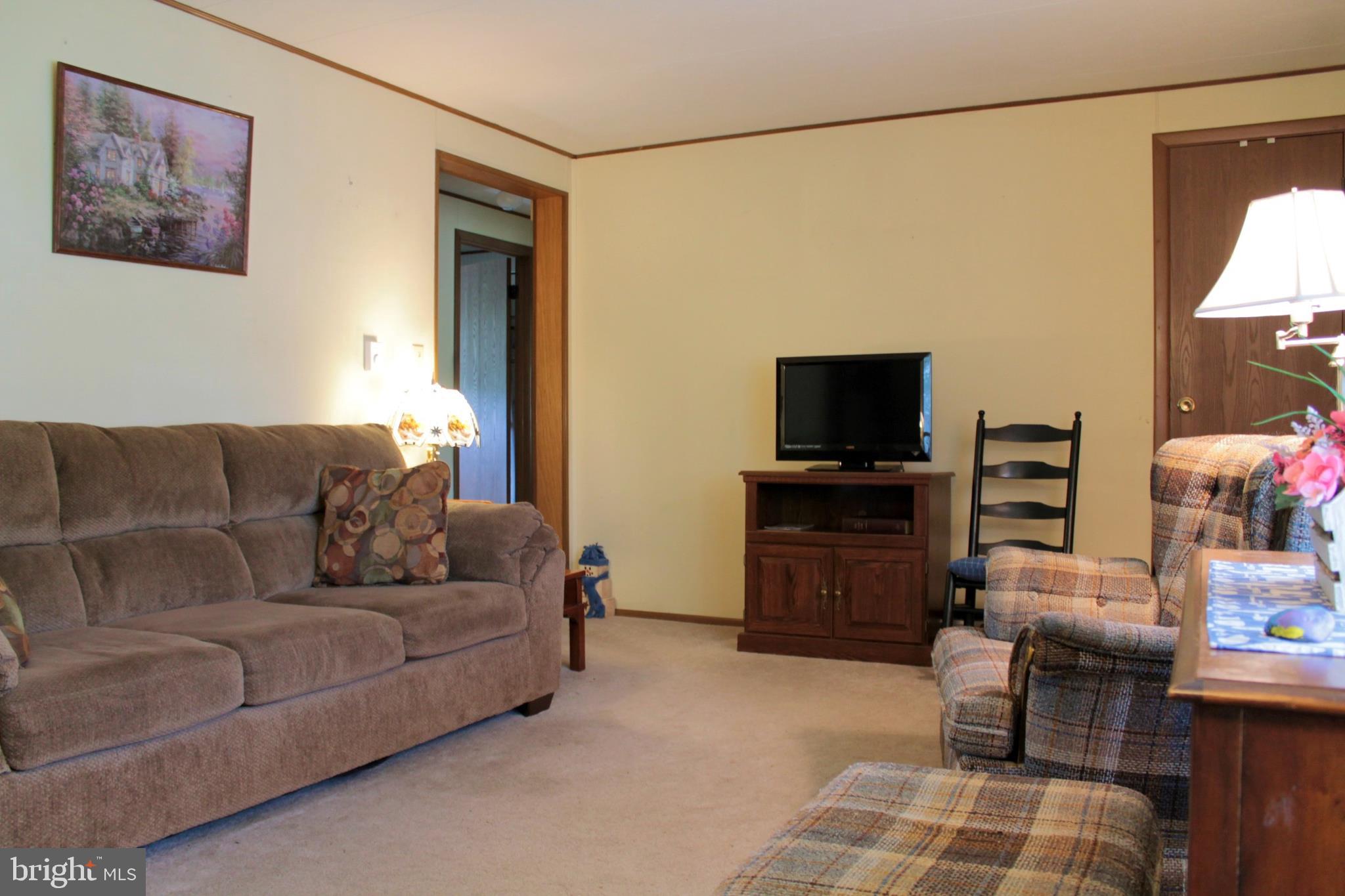 GREENBERRY HILLS - Residential