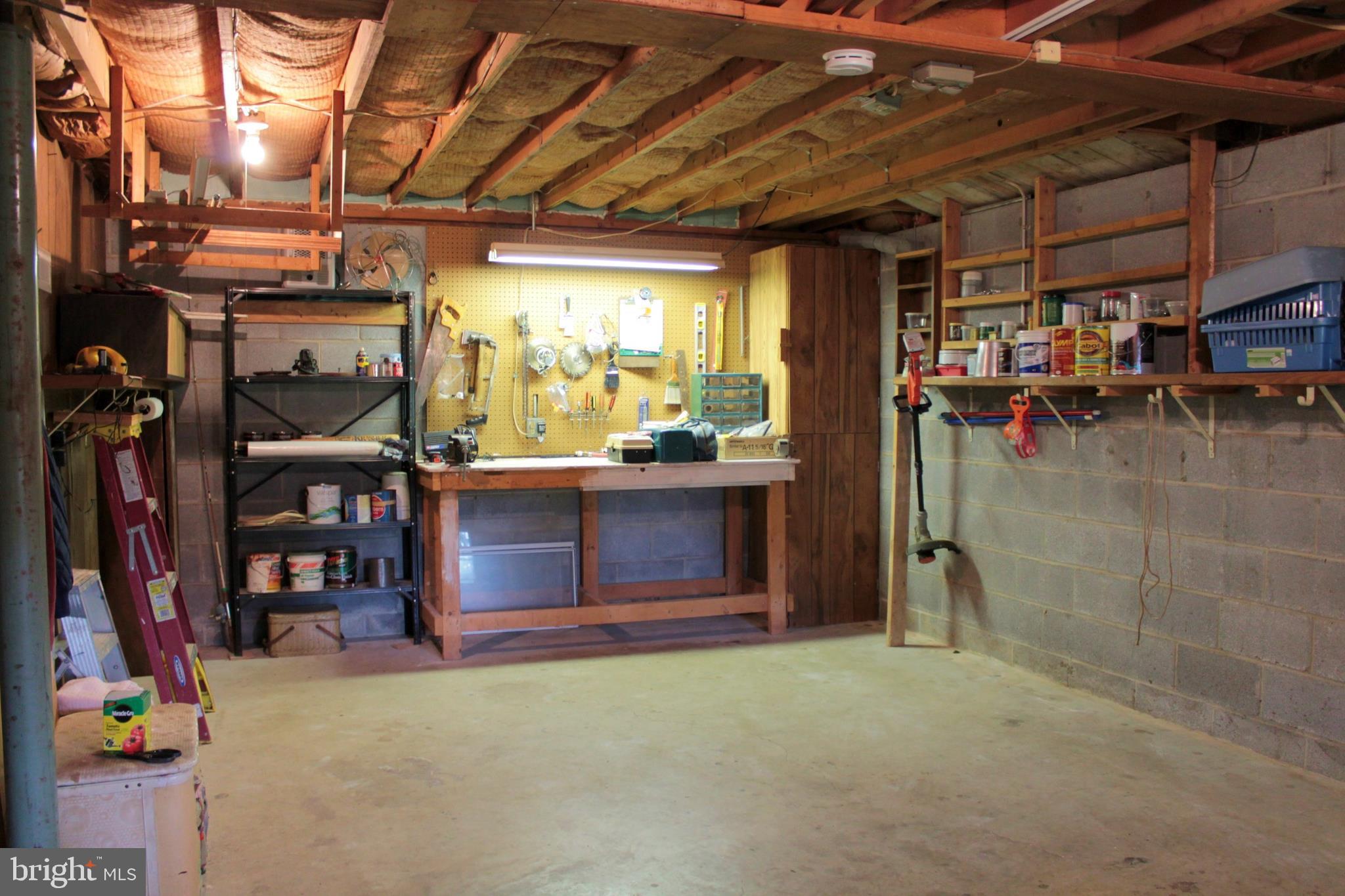 GREENBERRY HILLS - Residential