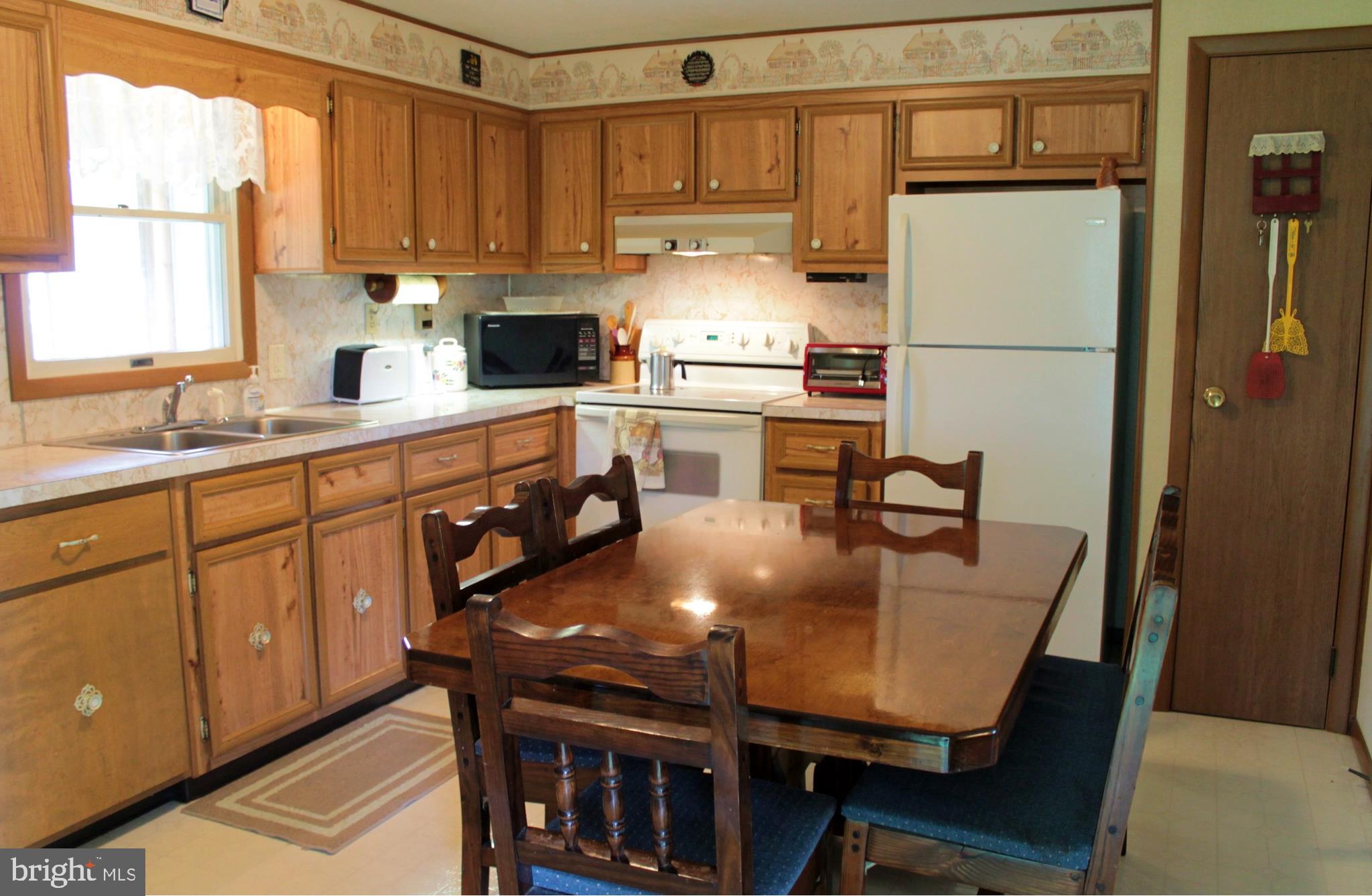 GREENBERRY HILLS - Residential