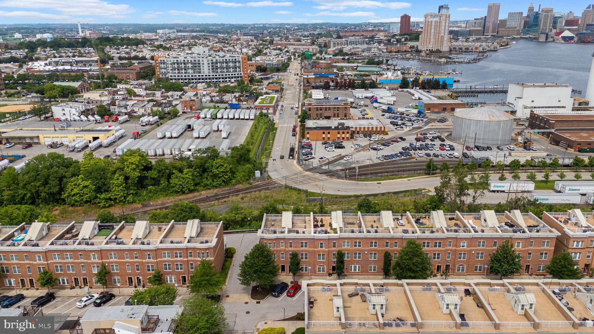 LOCUST POINT - Residential