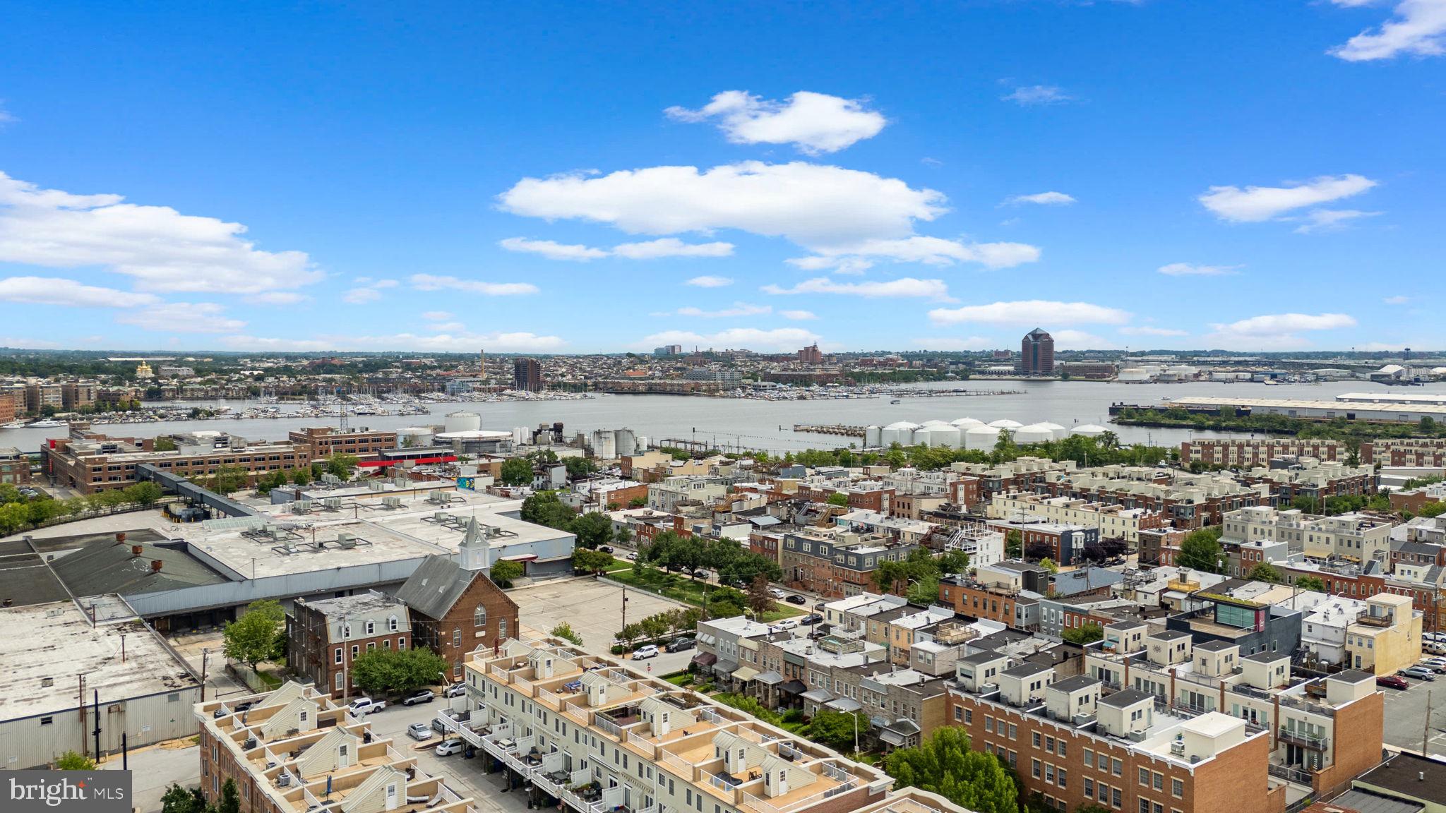 LOCUST POINT - Residential